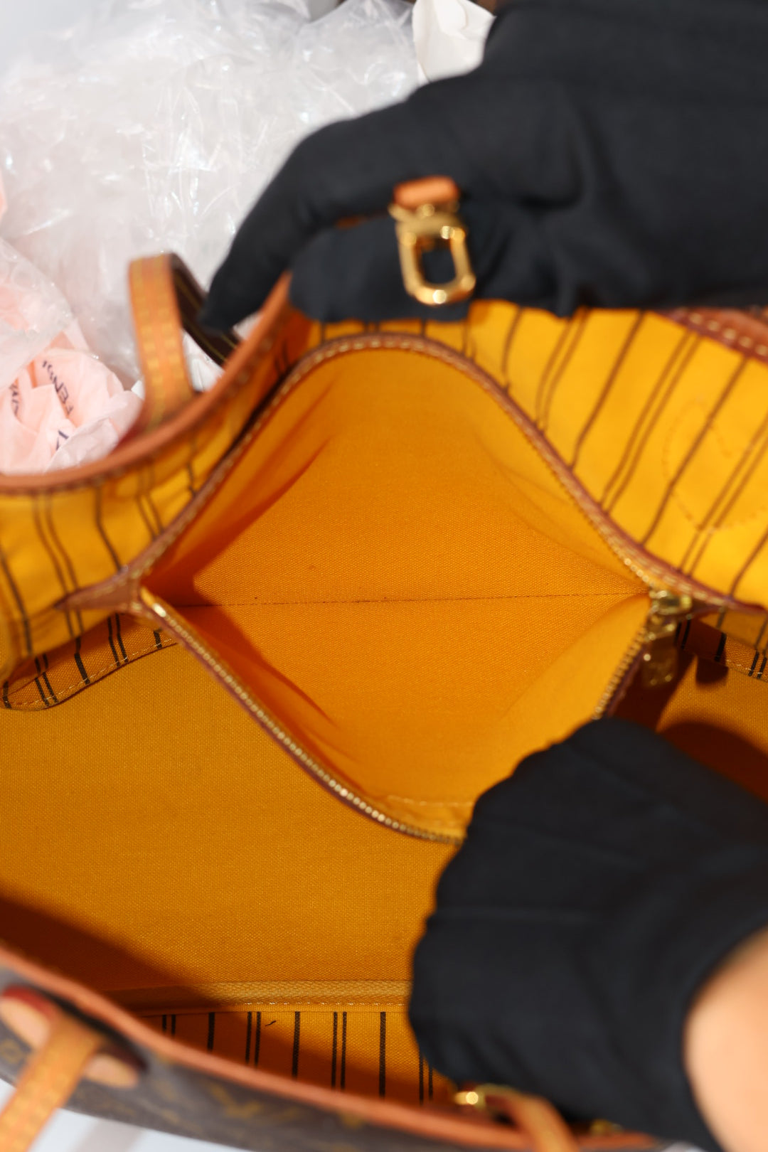 Louis Vuitton Neverfull MM Monogram