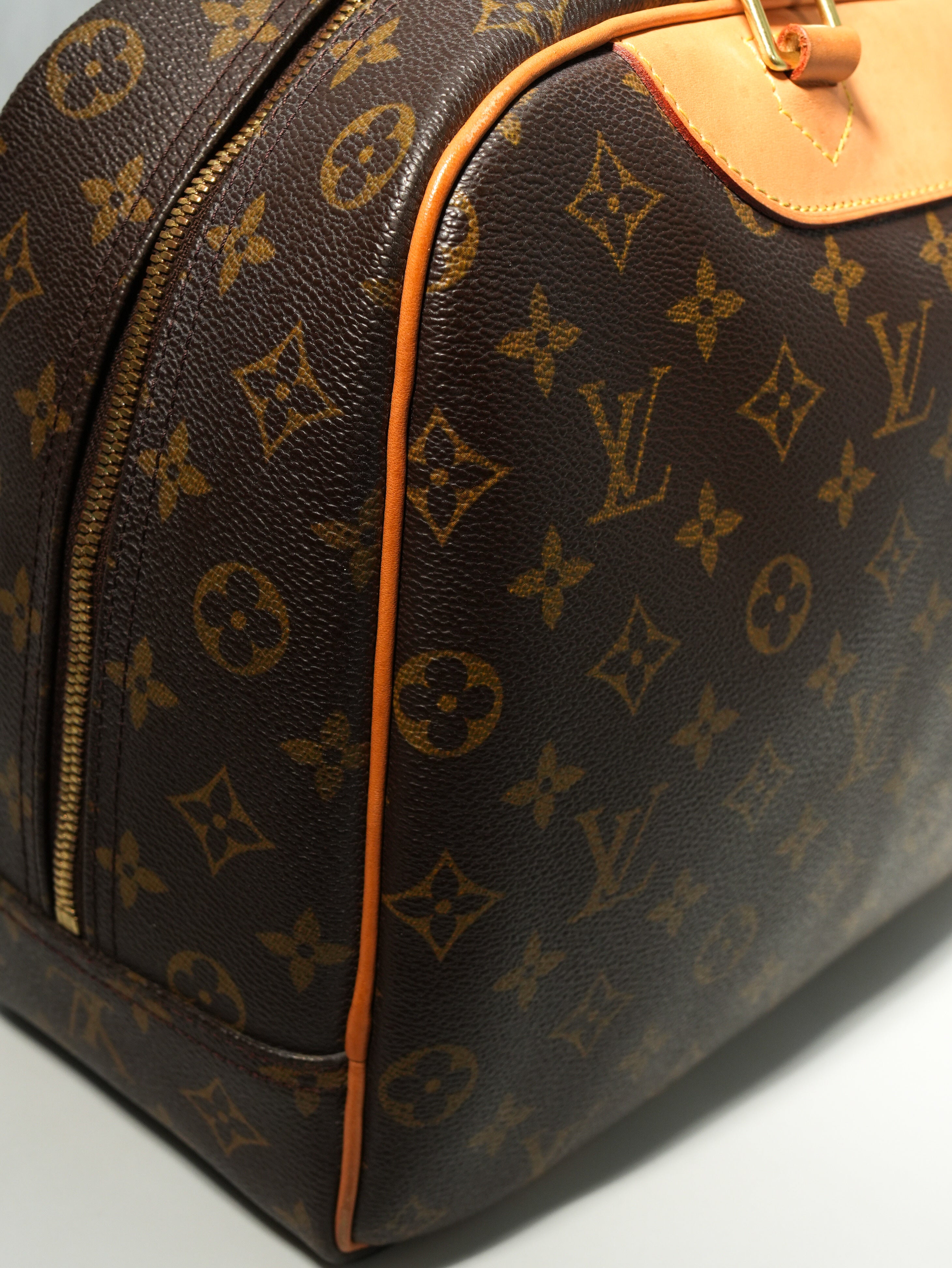 Louis Vuitton Deauville Monogram