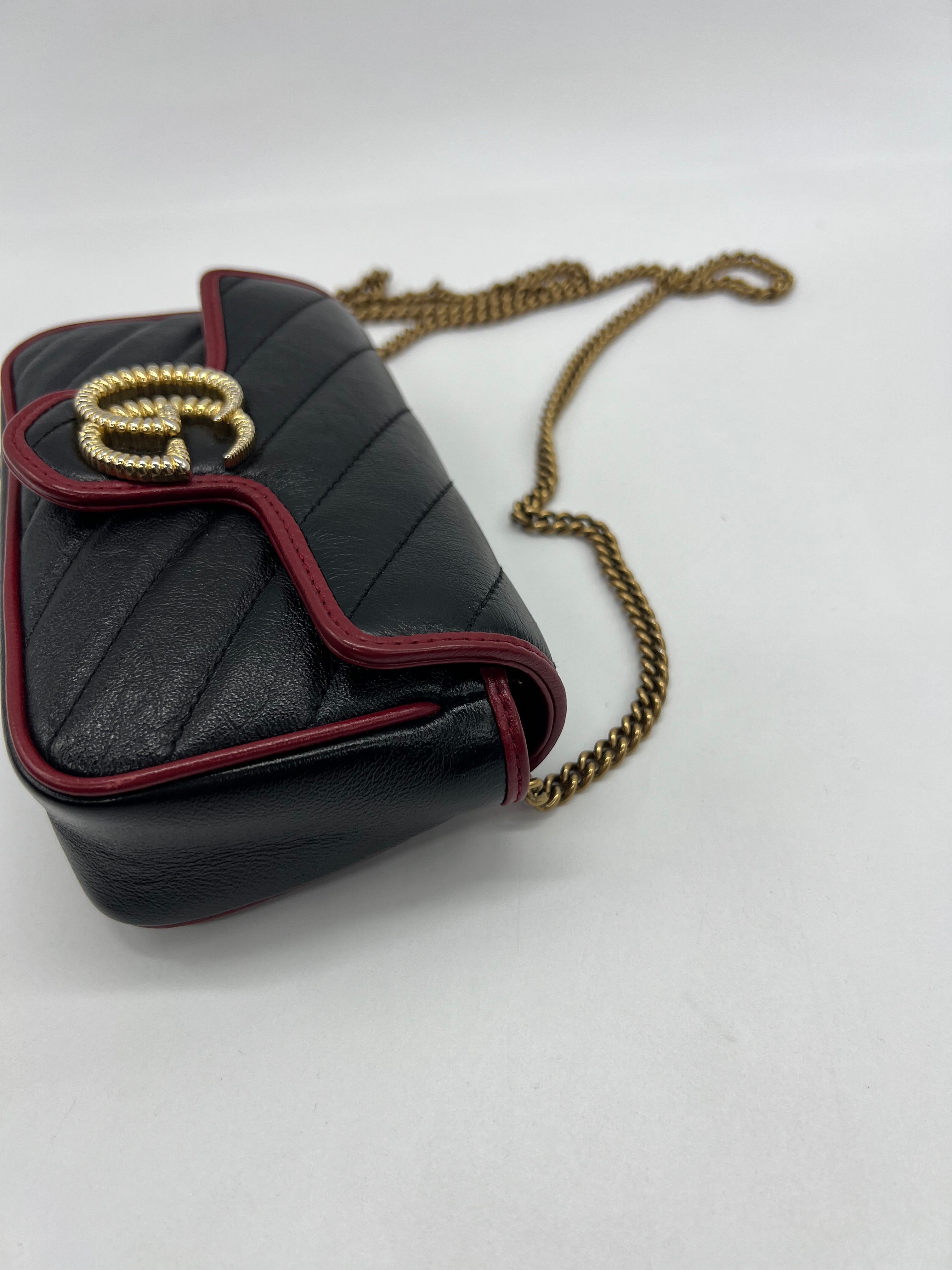 Gucci Super Mini Marmont