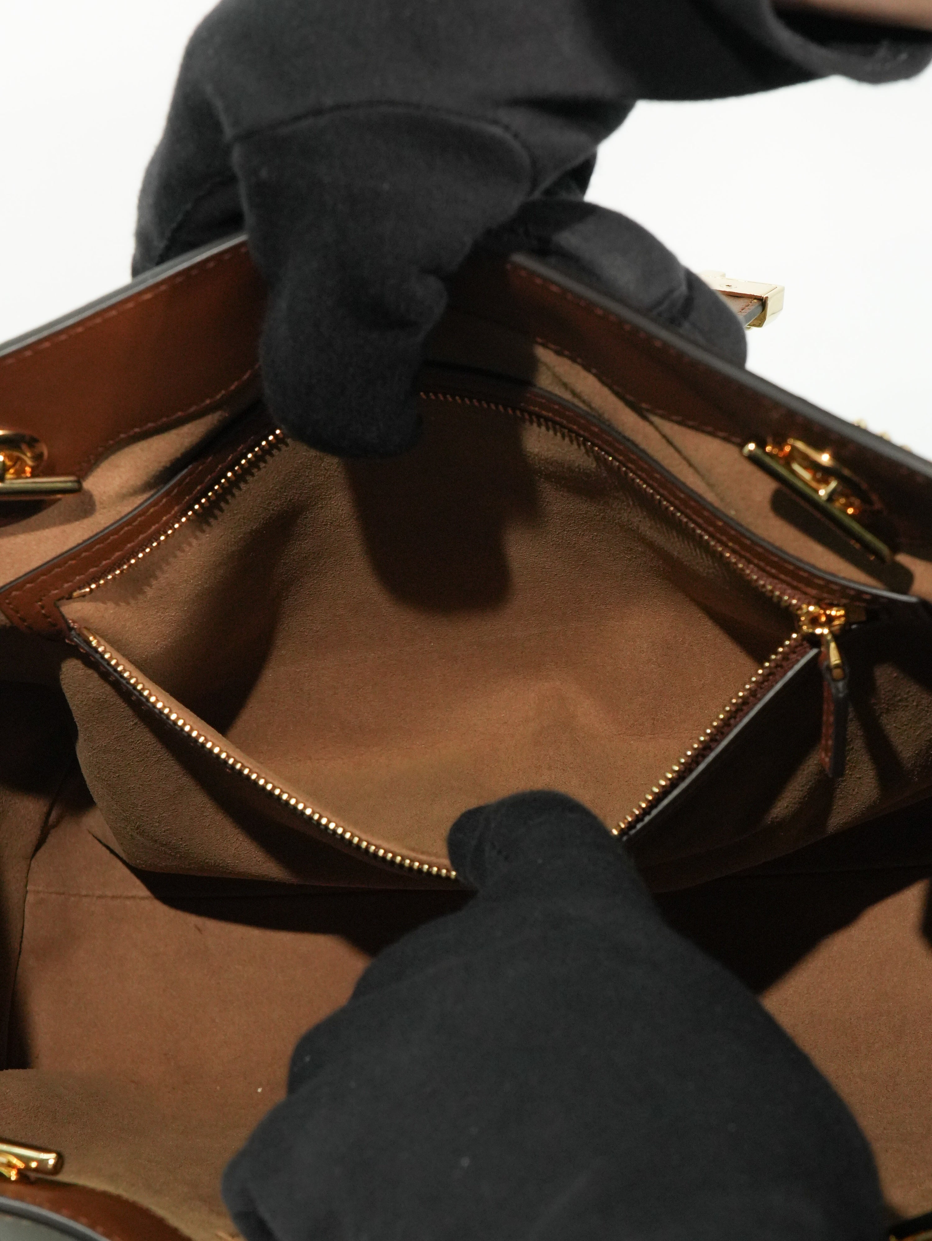 Gucci Padlock Grande GG Supreme