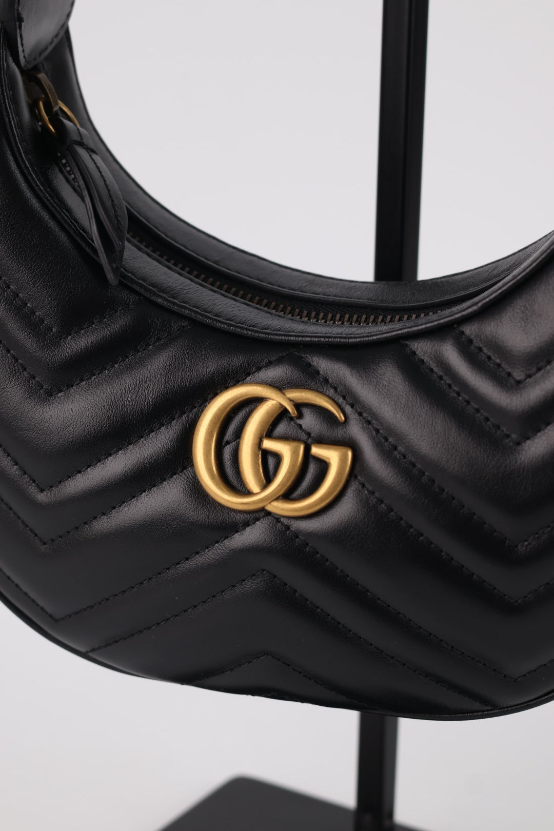 Gucci Marmont Hobo Matelassé
