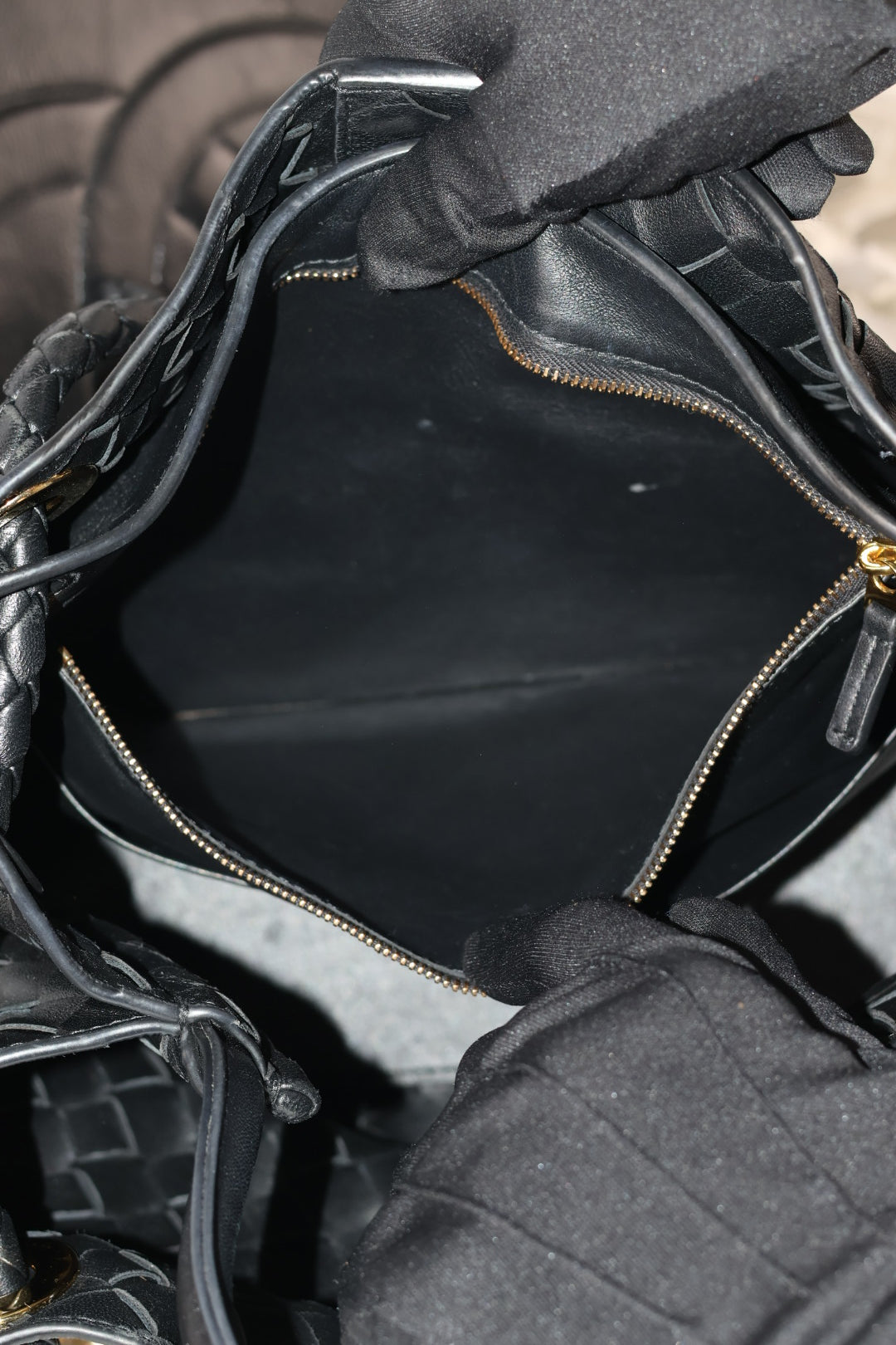 Bottega Veneta Andiamo Media