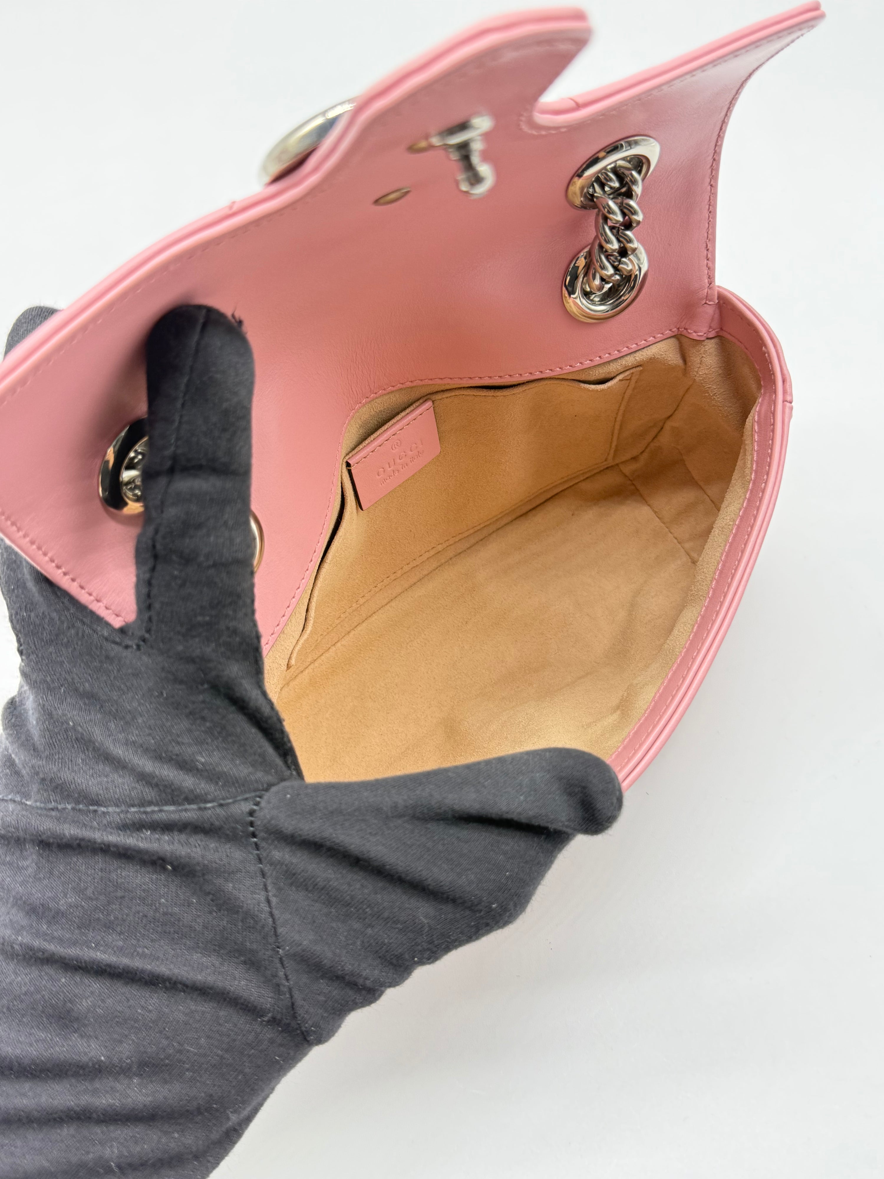 Gucci Marmont Matelassé 22cm