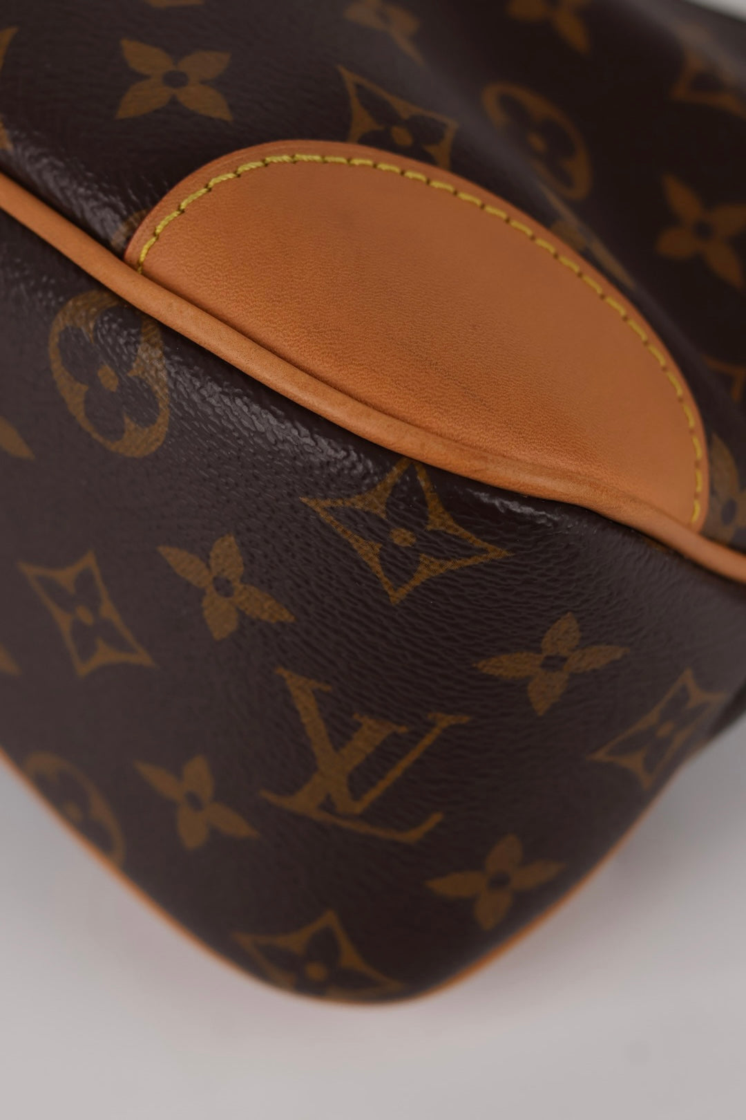 Louis Vuitton Boulogne Pm Monogram