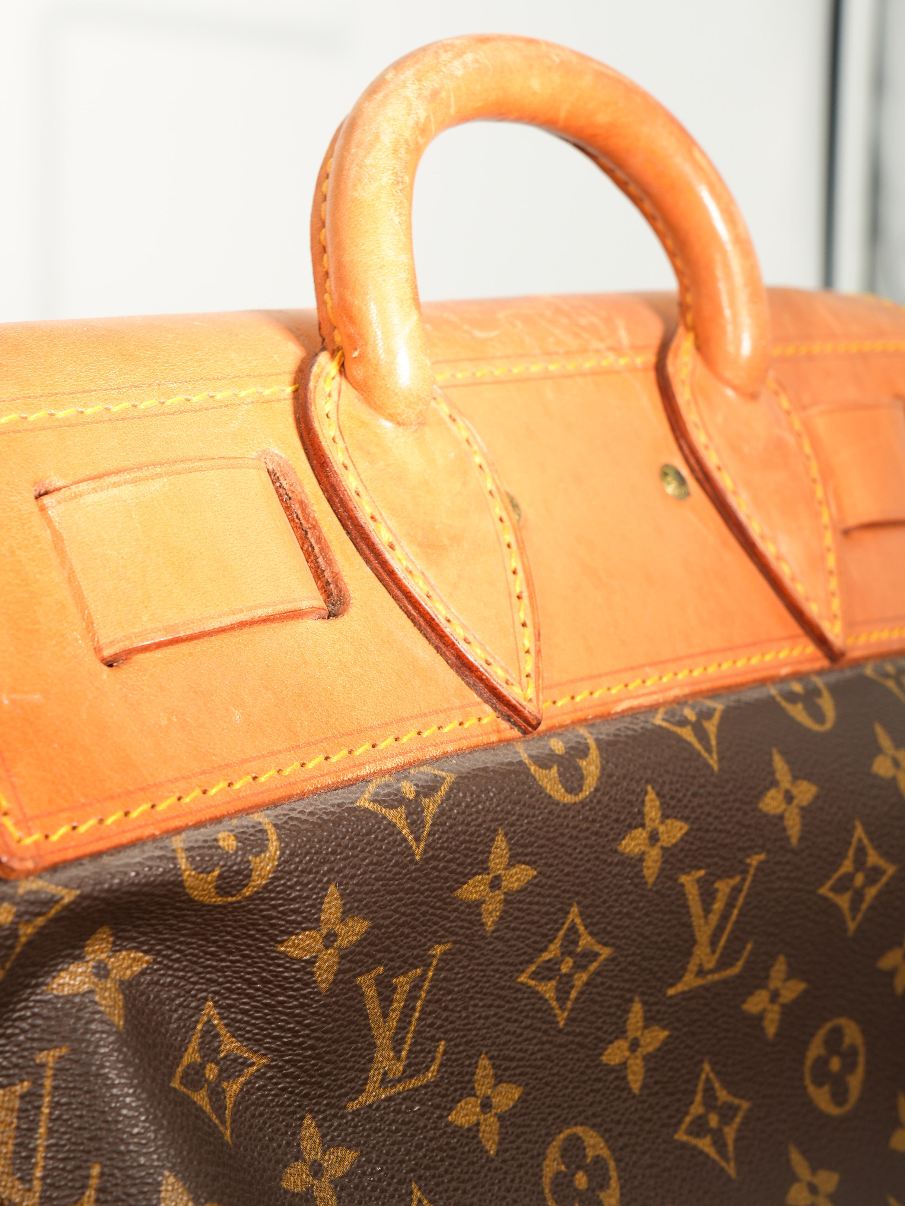 Louis Vuitton Streamer Monogram Vintage