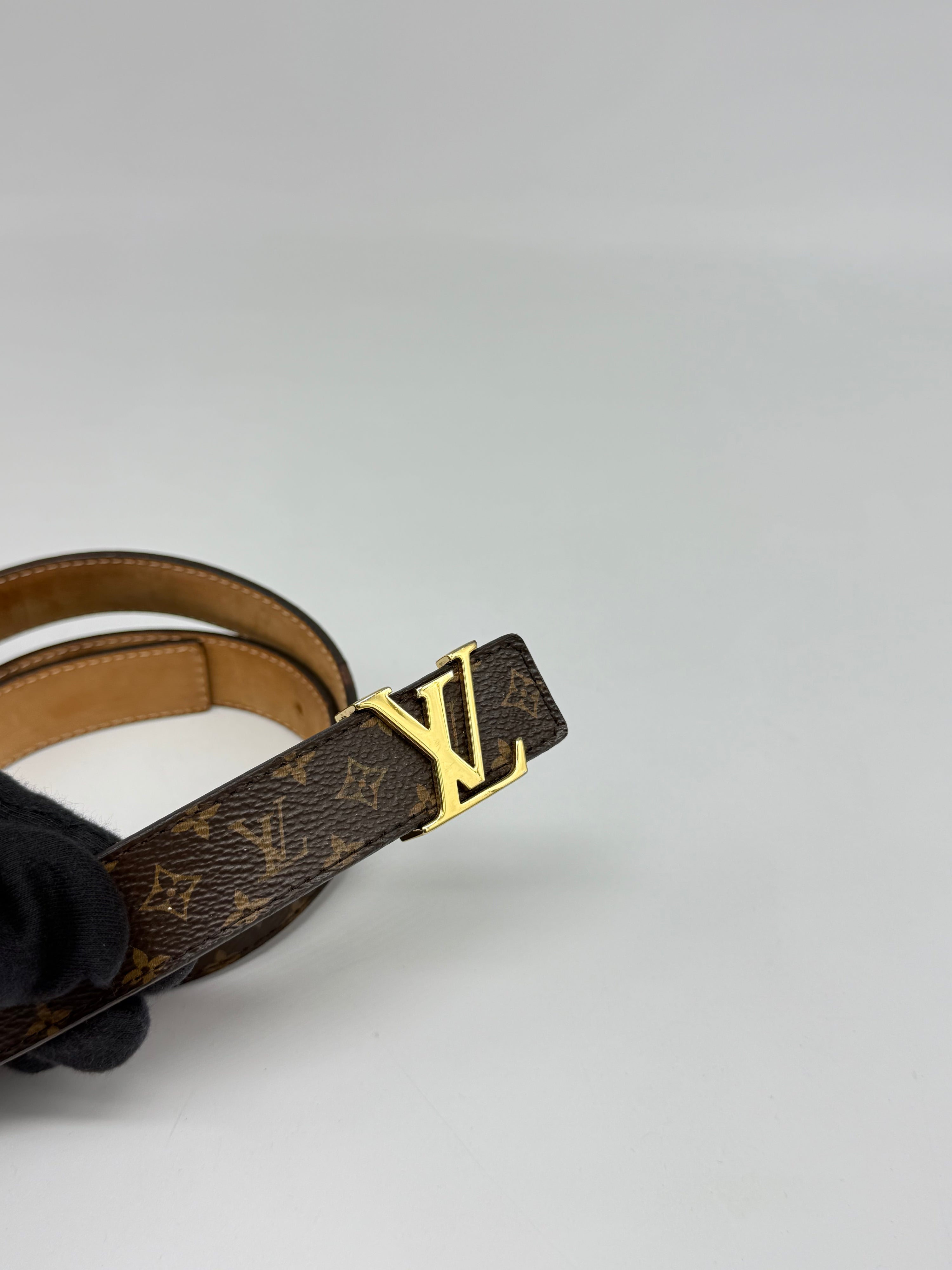 Louis Vuitton Cintura Initiales Monogram