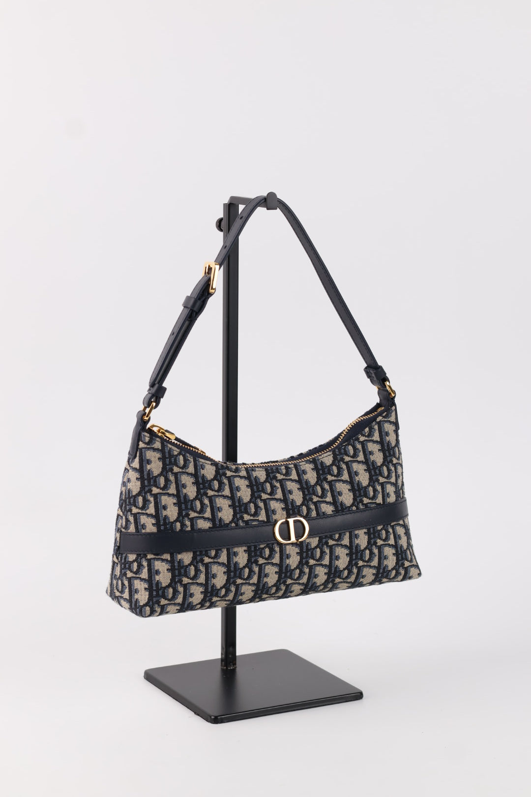 Dior Hobo 30 Montaigne Jacquard Oblique