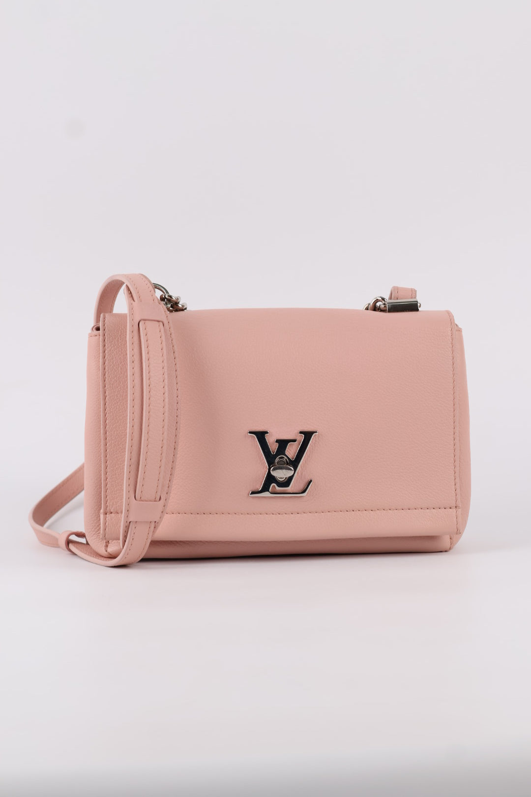 Louis Vuitton Lockme BB