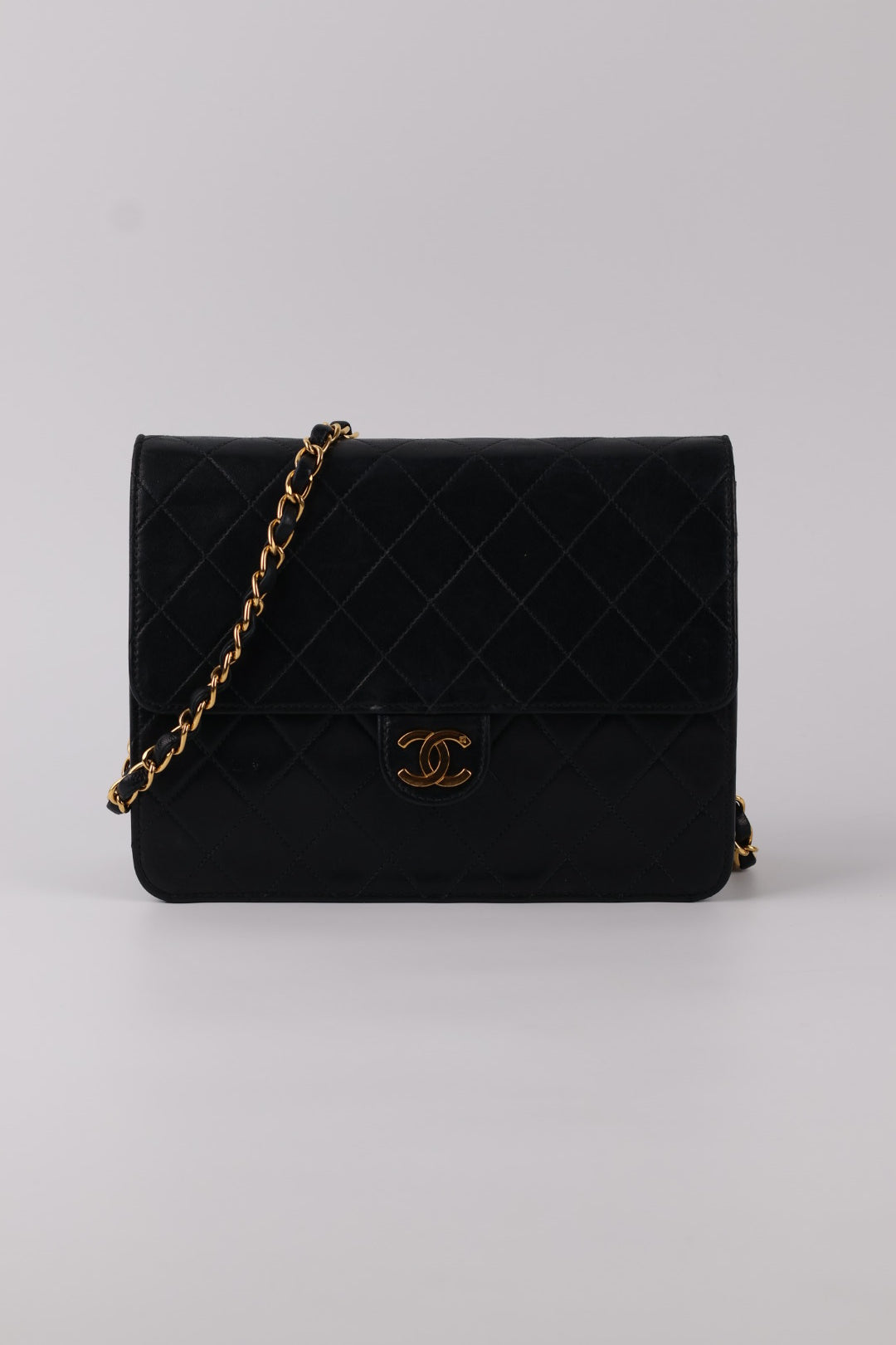 Chanel Classic Vintage Matelassé
