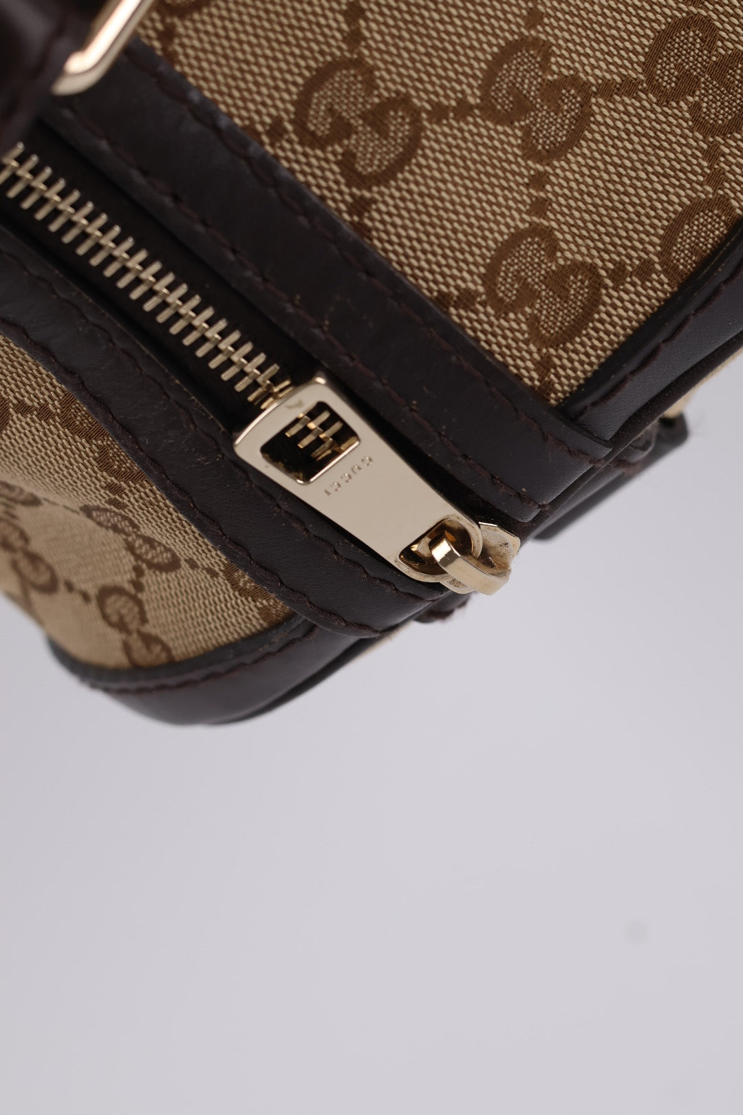 Gucci Boston GG Wave