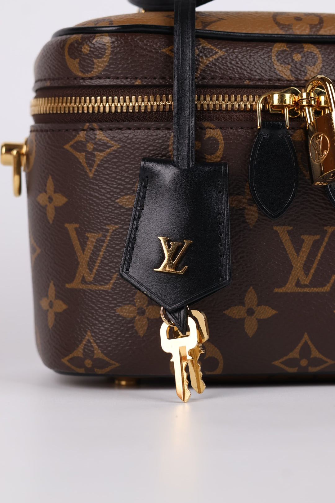 Louis Vuitton Vanity Monogram