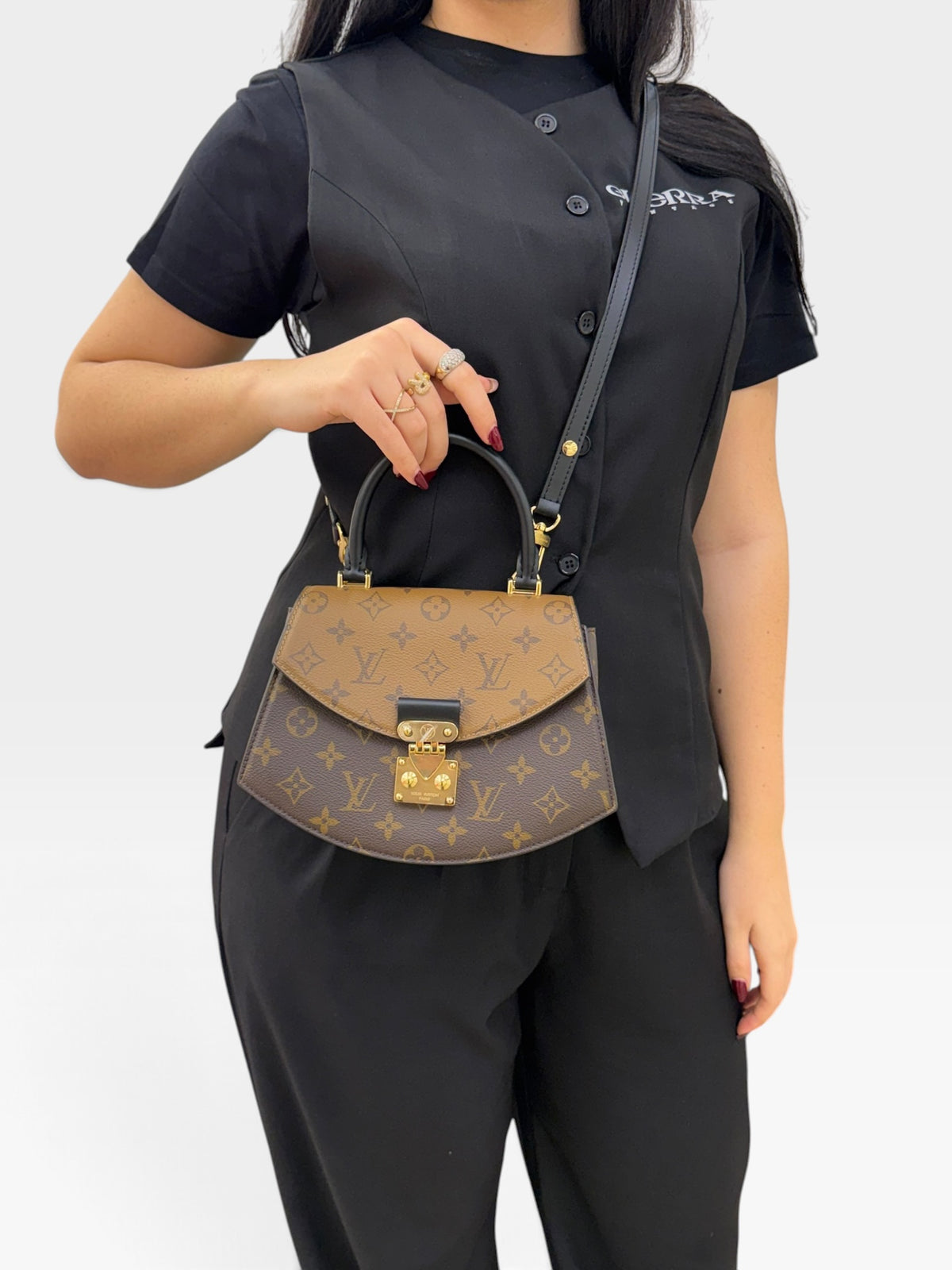 Louis Vuitton Tilsit Monogram