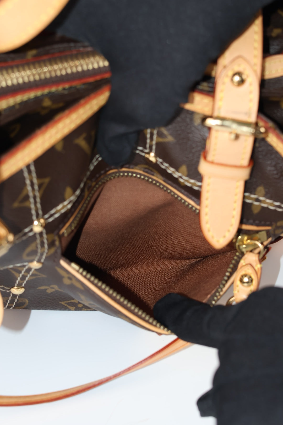 Louis Vuitton Rivets Monogram