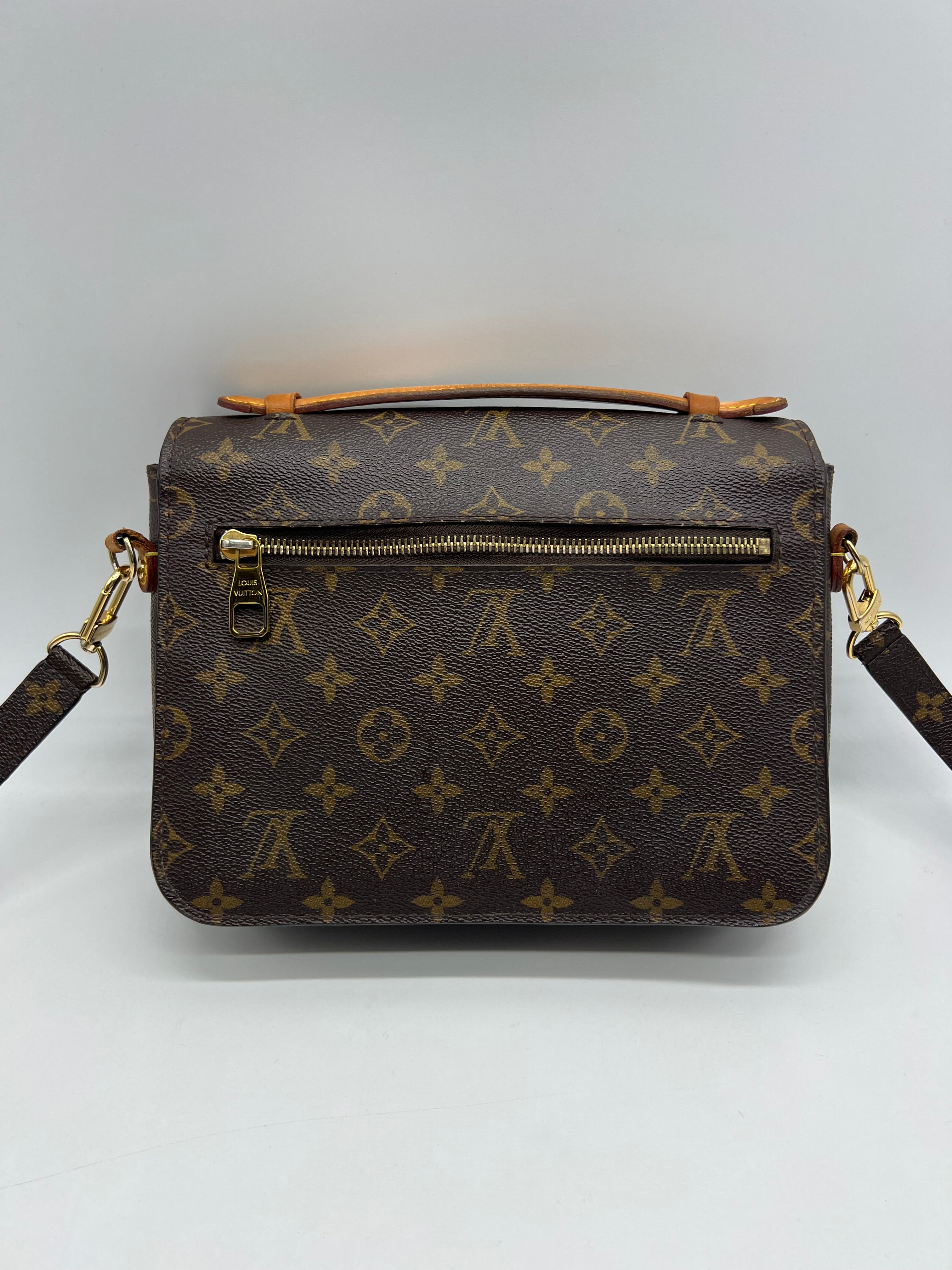 Louis Vuitton Métis Monogram