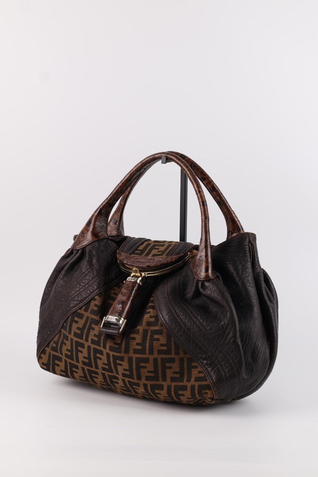 Fendi Spy FF Logo