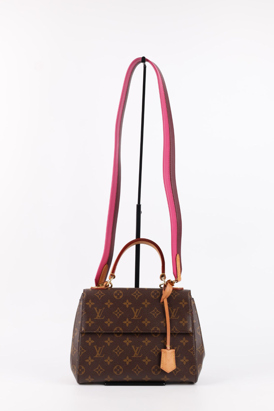 Louis Vuitton Cluny BB Monogram
