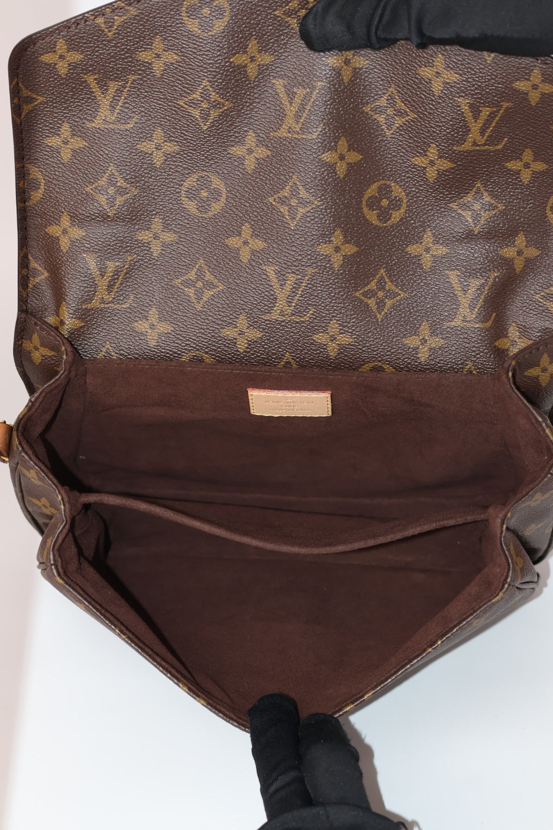 Louis Vuitton Métis Monogram