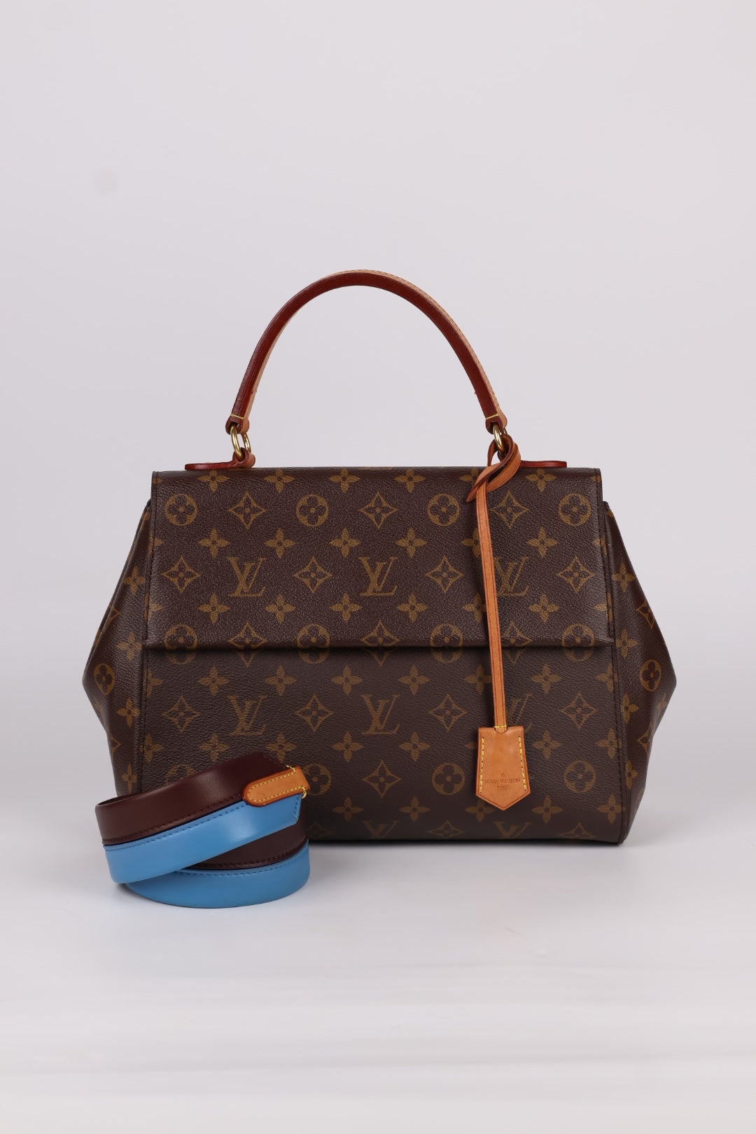 Louis Vuitton Cluny MM Monogram