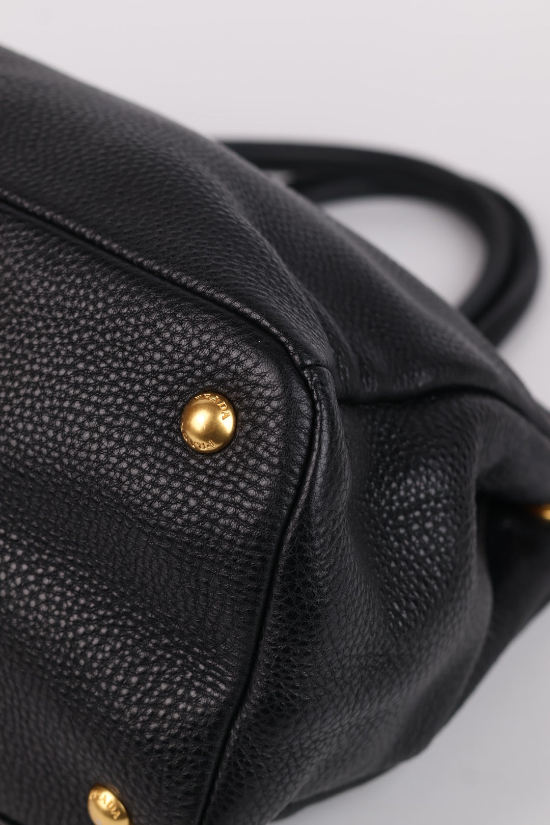 Prada Tote in Pelle Martellata