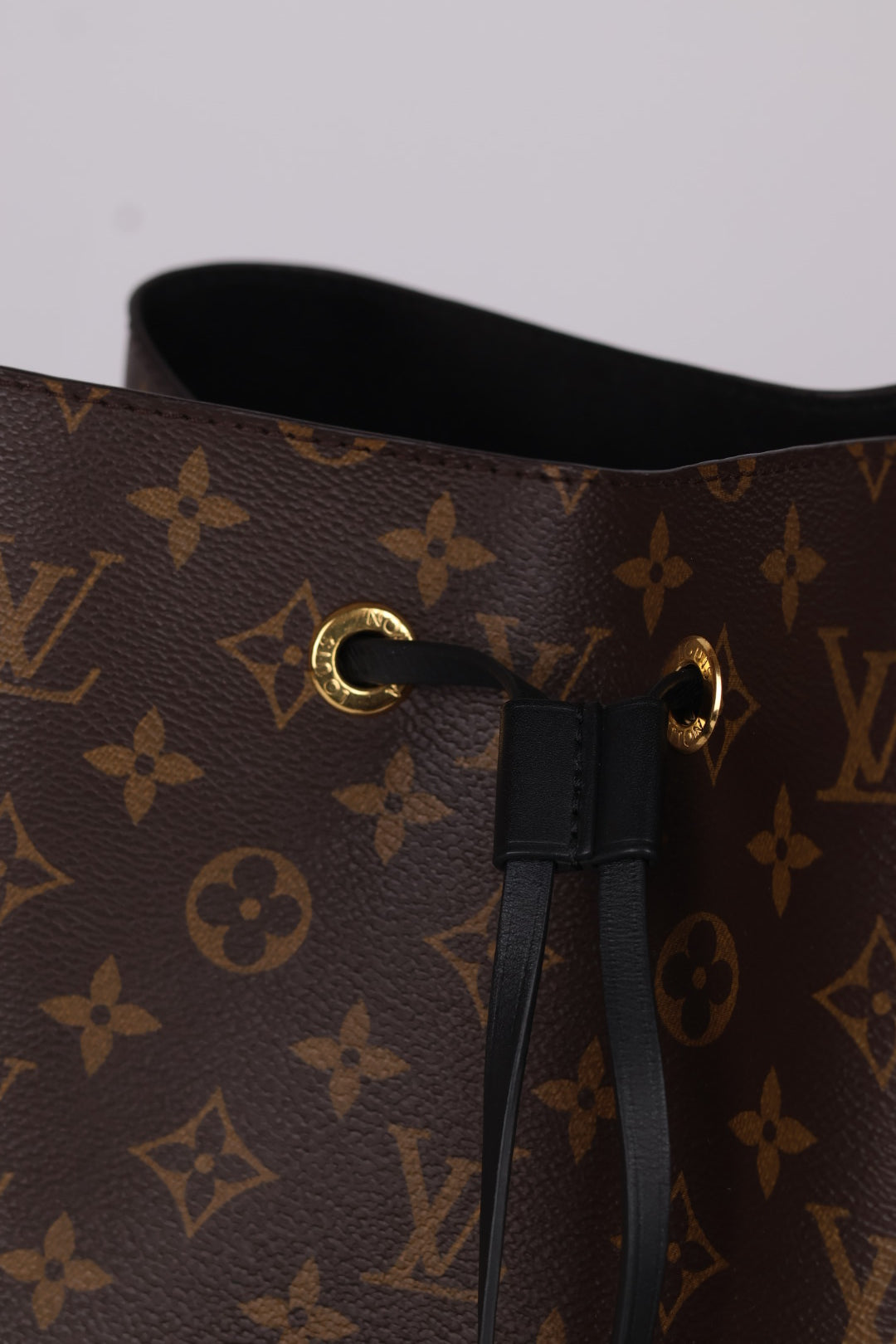 Louis Vuitton Neo Noé MM Monogram