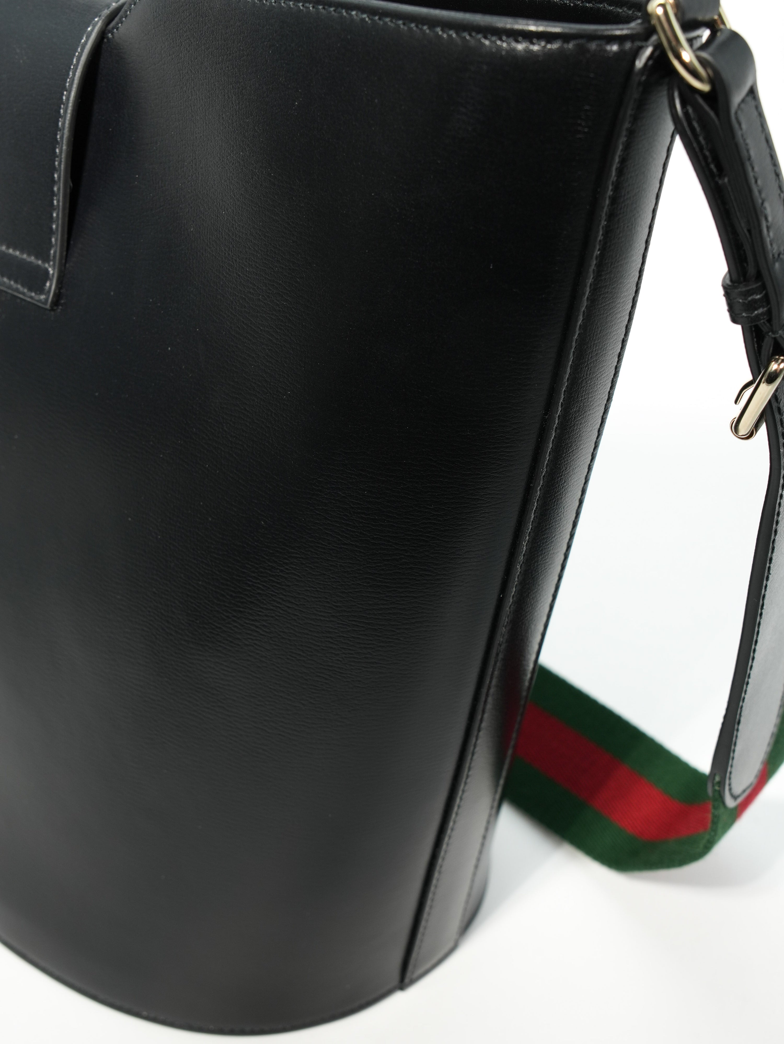 Gucci Jackie Bucket in Pelle