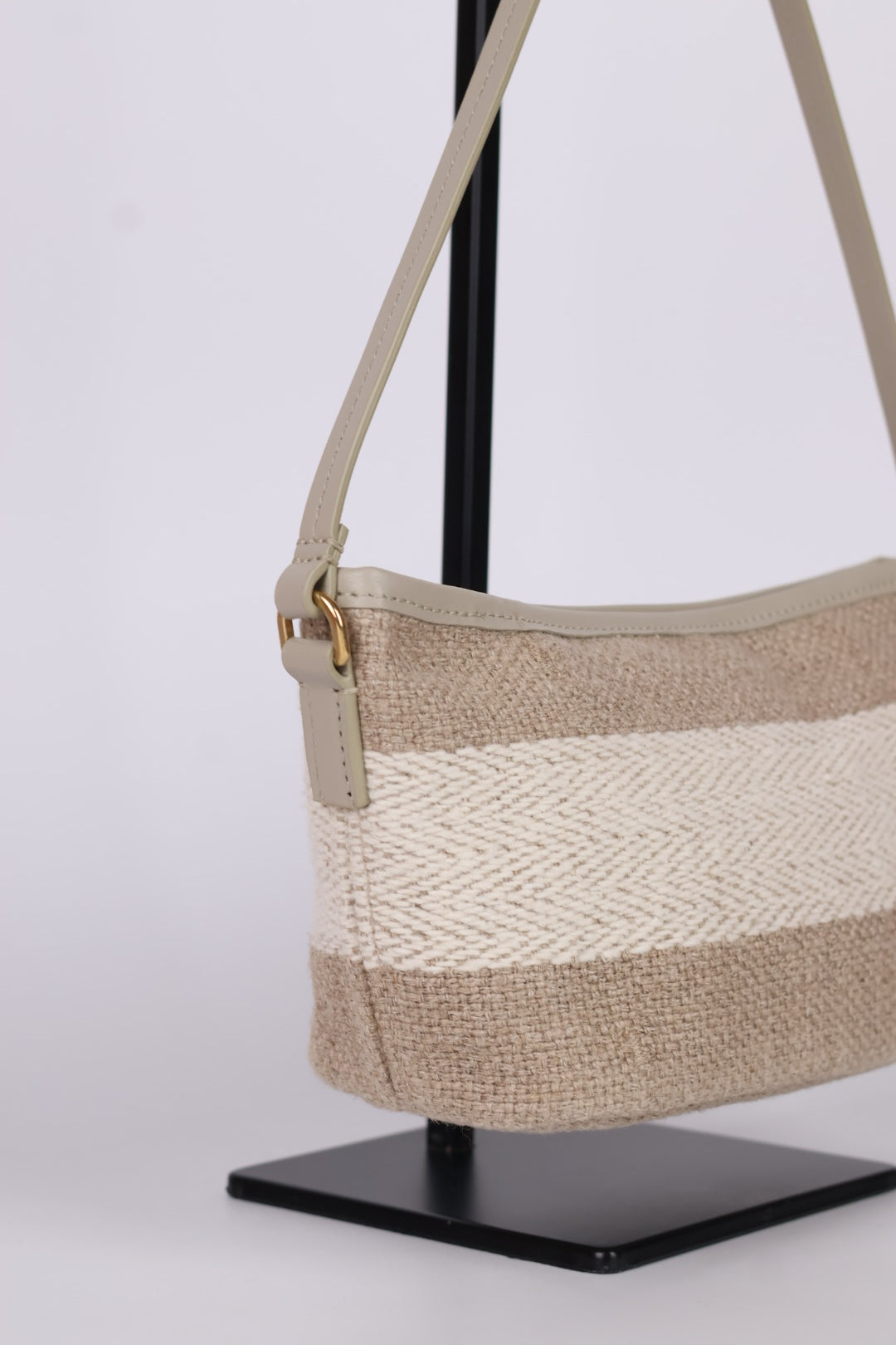 Burberry Sling Rafia