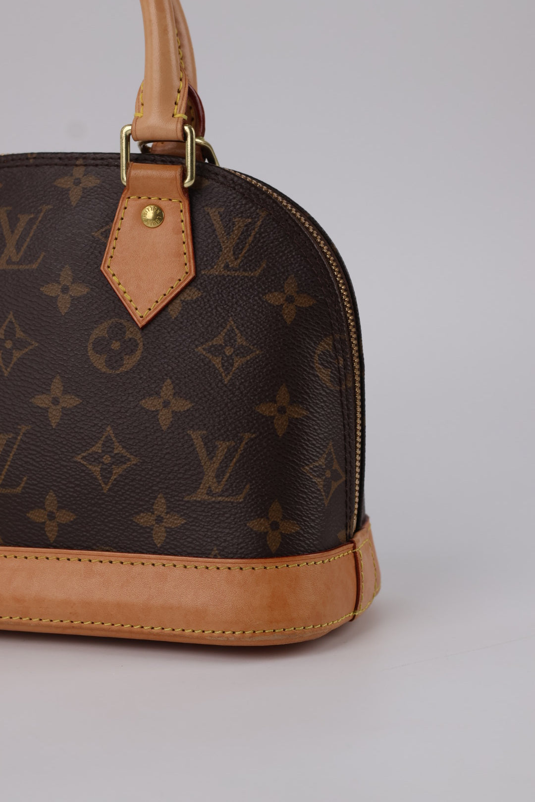 Louis Vuitton Alma BB Monogram