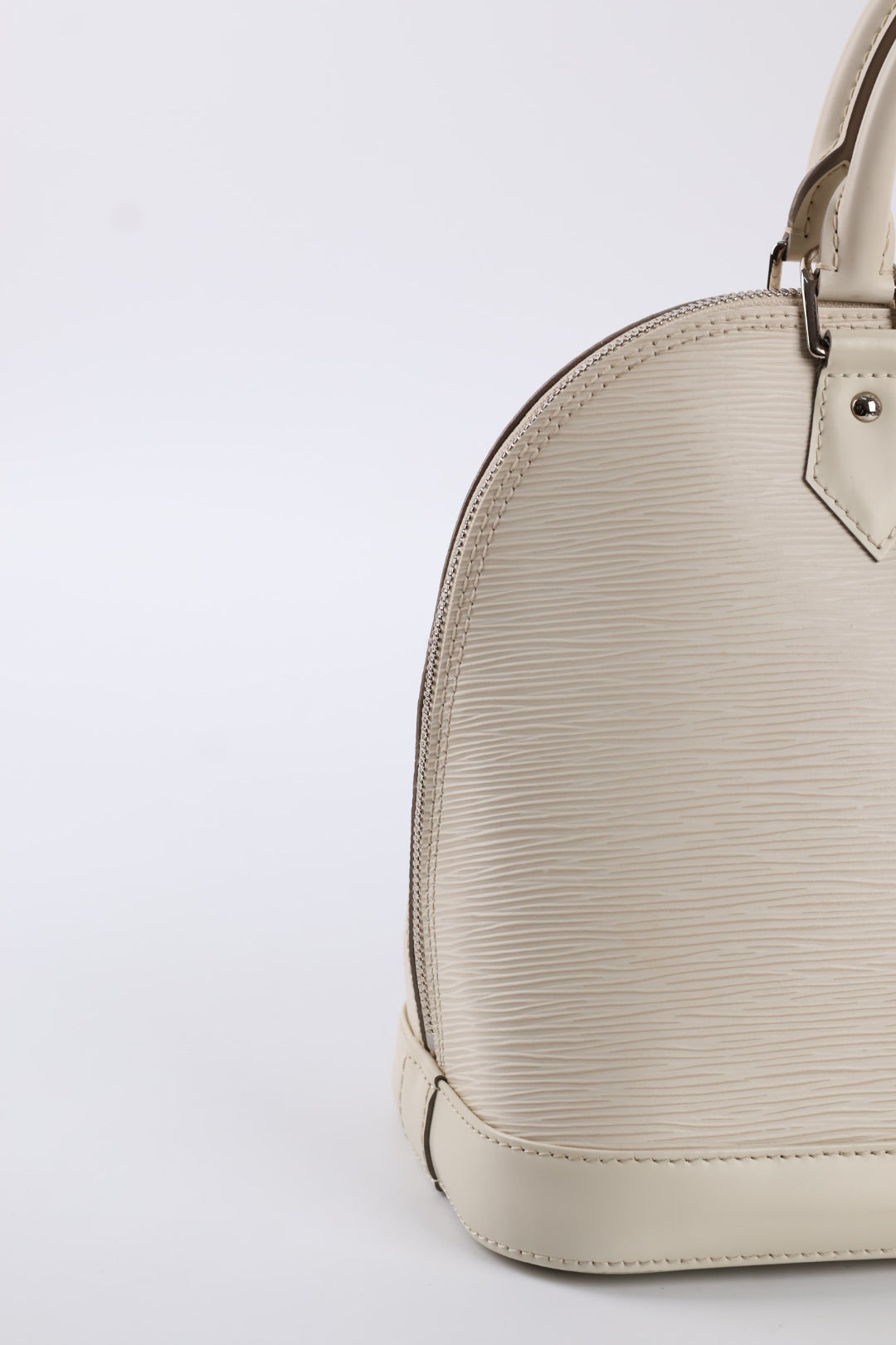 Louis Vuitton Alma PM Epi