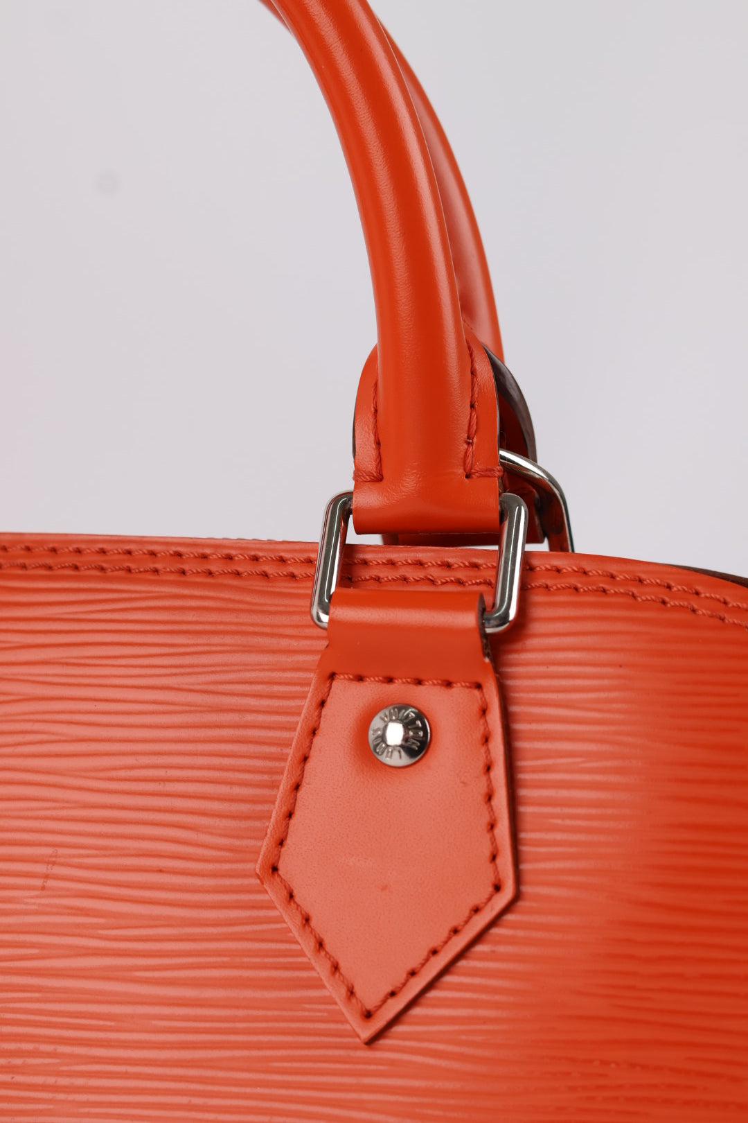 Louis Vuitton Alma Pm Epi
