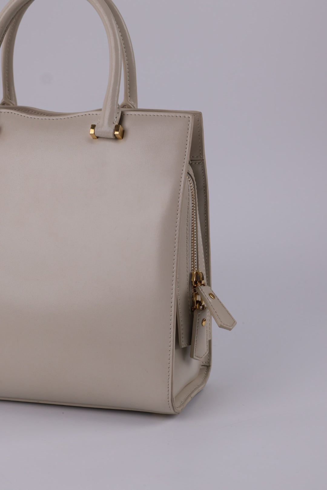 Saint Laurent Tote Uptown