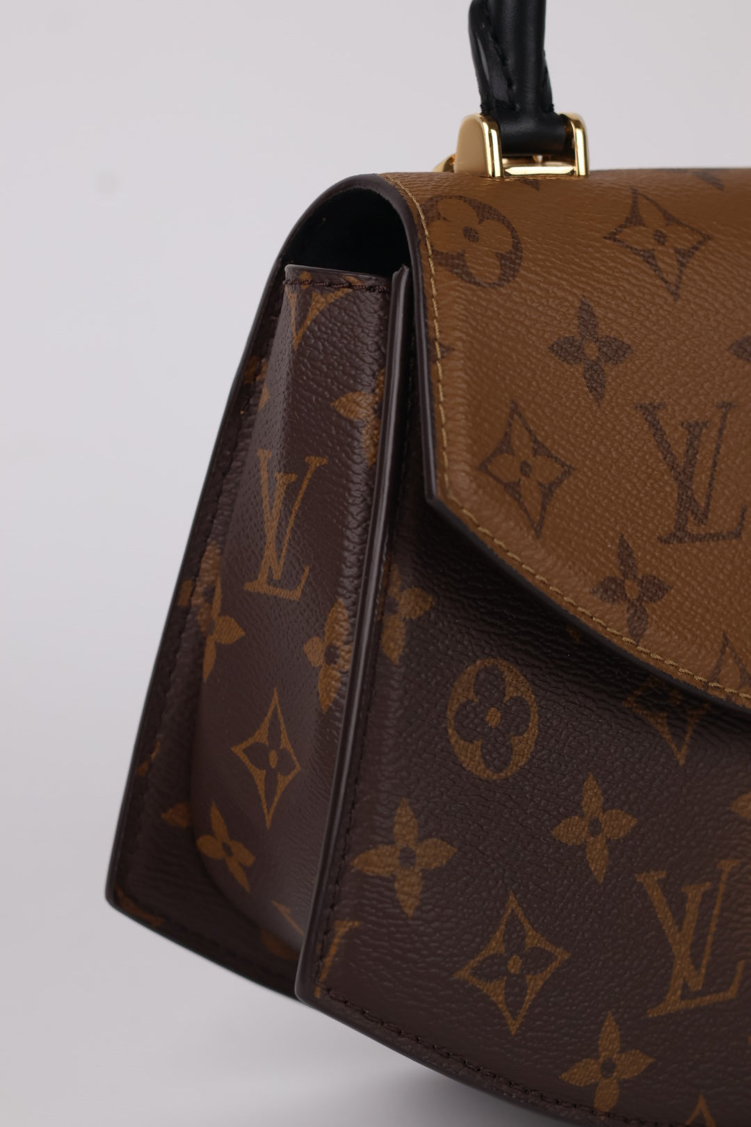 Louis Vuitton Tilsit Monogram
