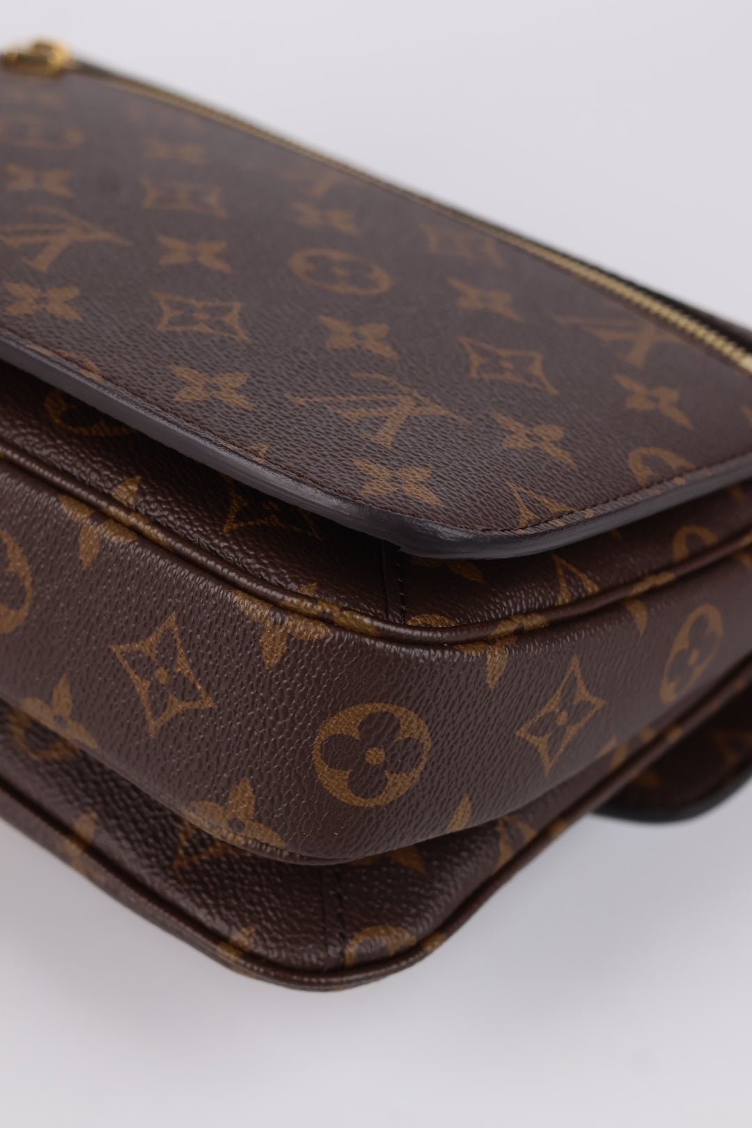 Louis Vuitton Métis Monogram
