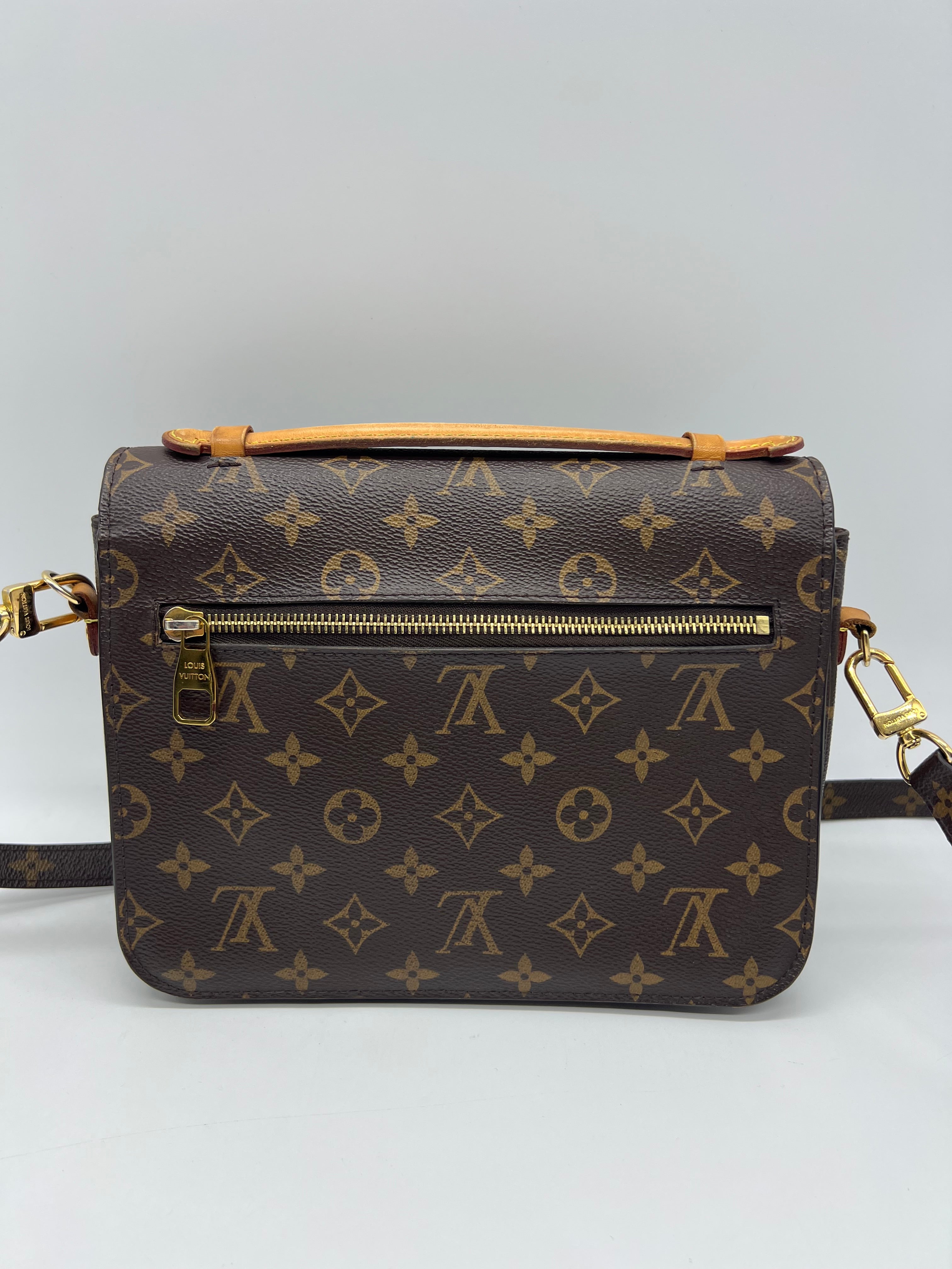 Louis Vuitton Métis Monogram