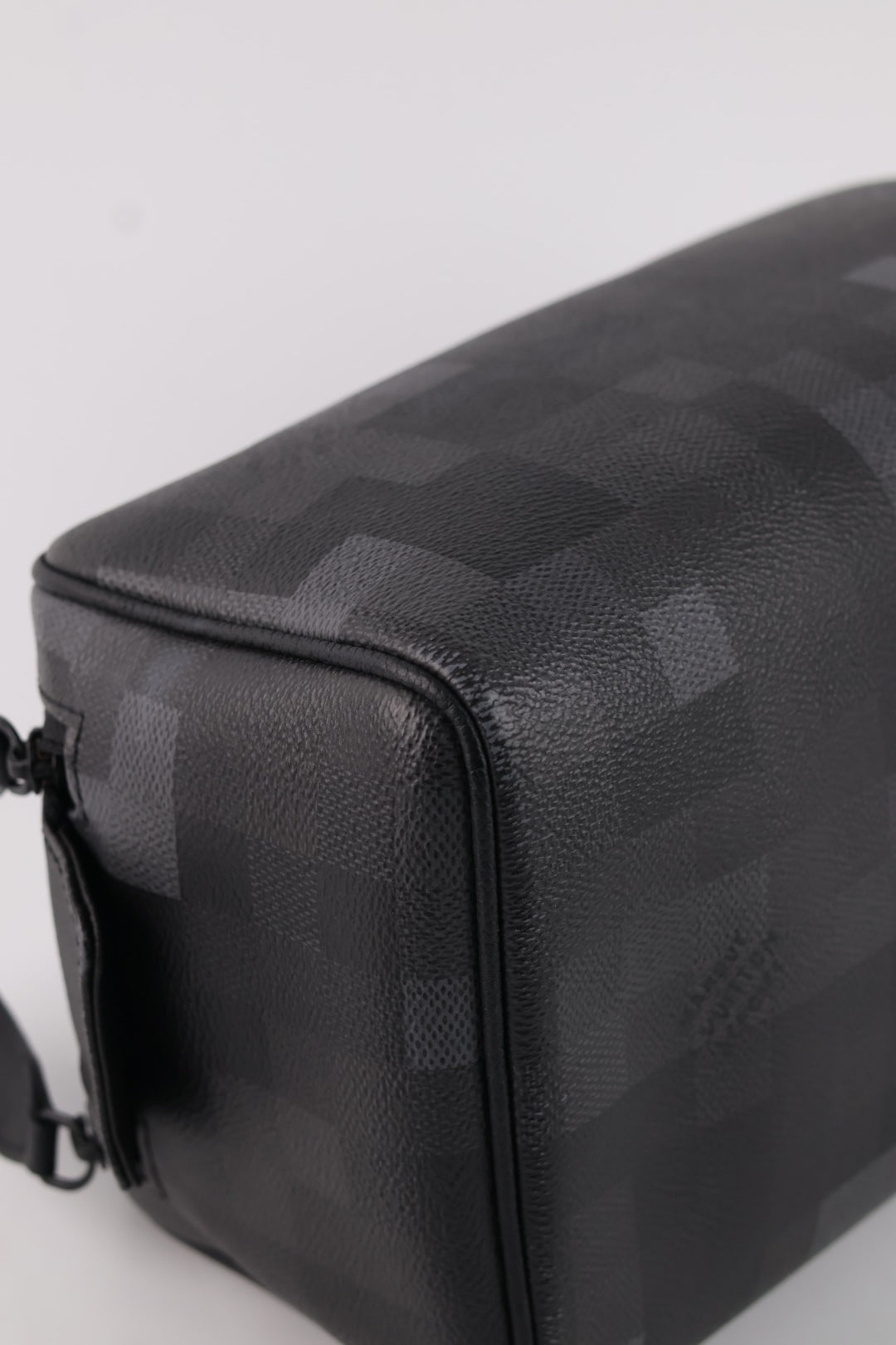 Louis Vuitton Toilette Dopp Kit Damoflage