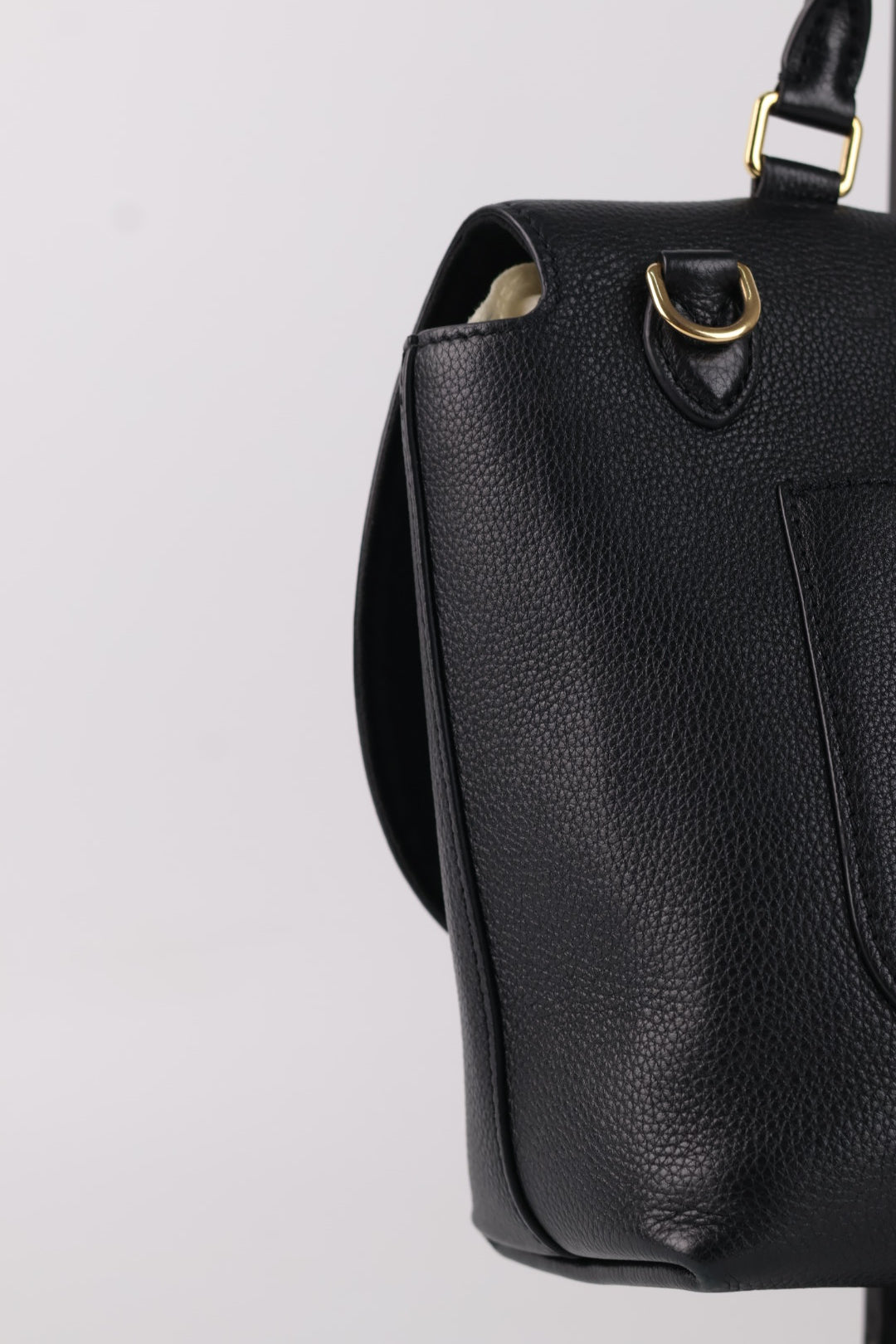 Louis Vuitton Volta Taurillon