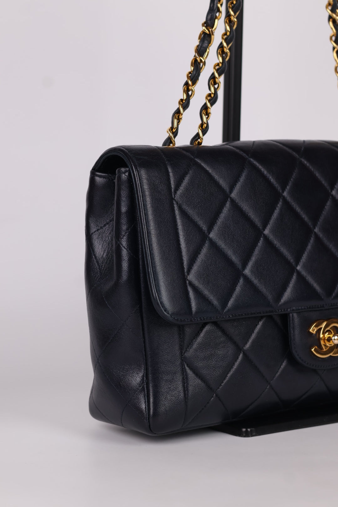 Chanel Classic Flap Vintage Matelassé