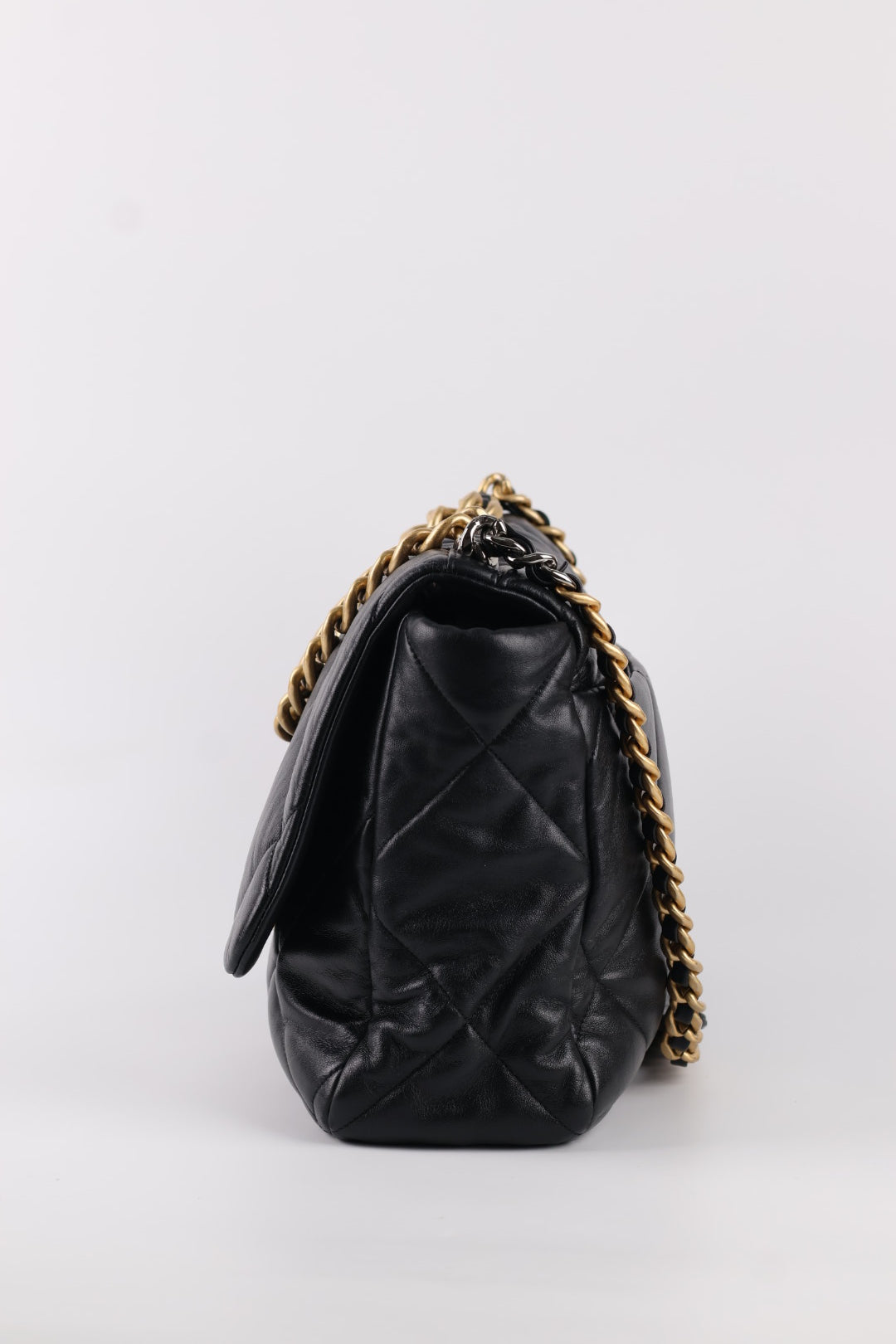 Chanel 19 Large in Pelle