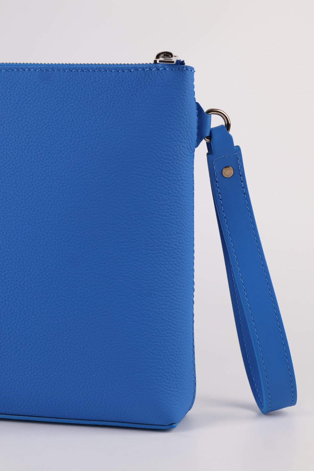 Louis Vuitton Pochette Takeoff