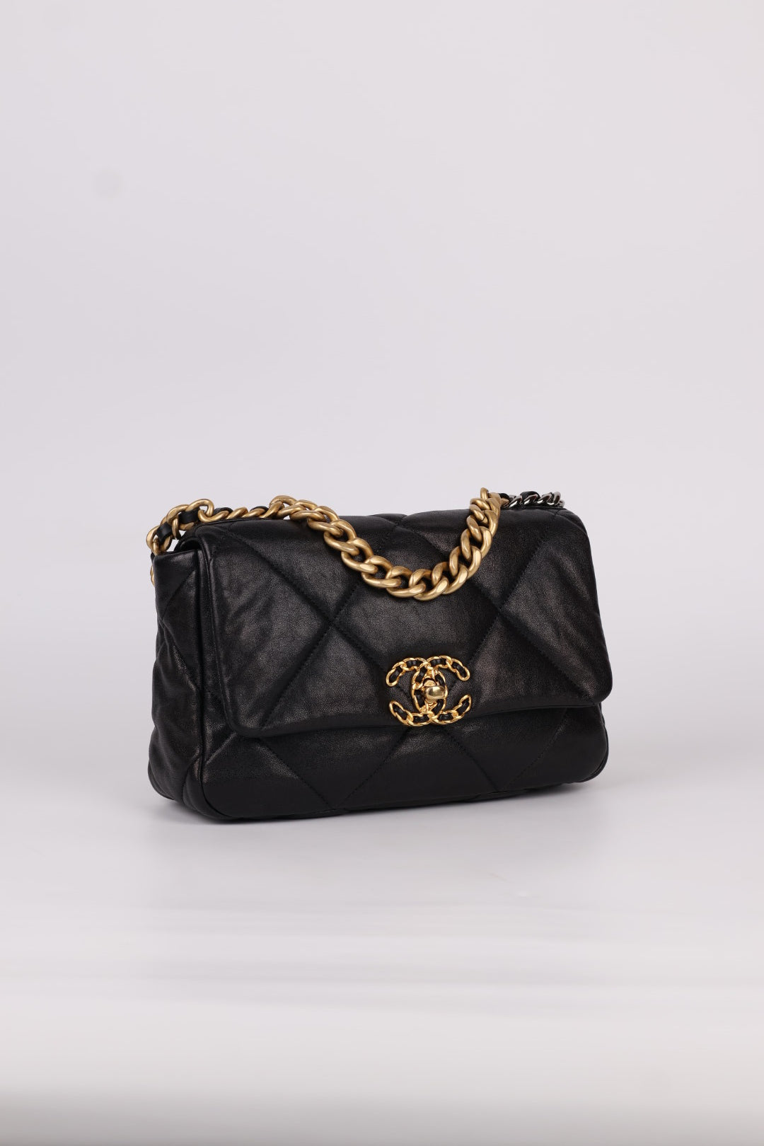 Chanel 19 in Pelle d’Agnello