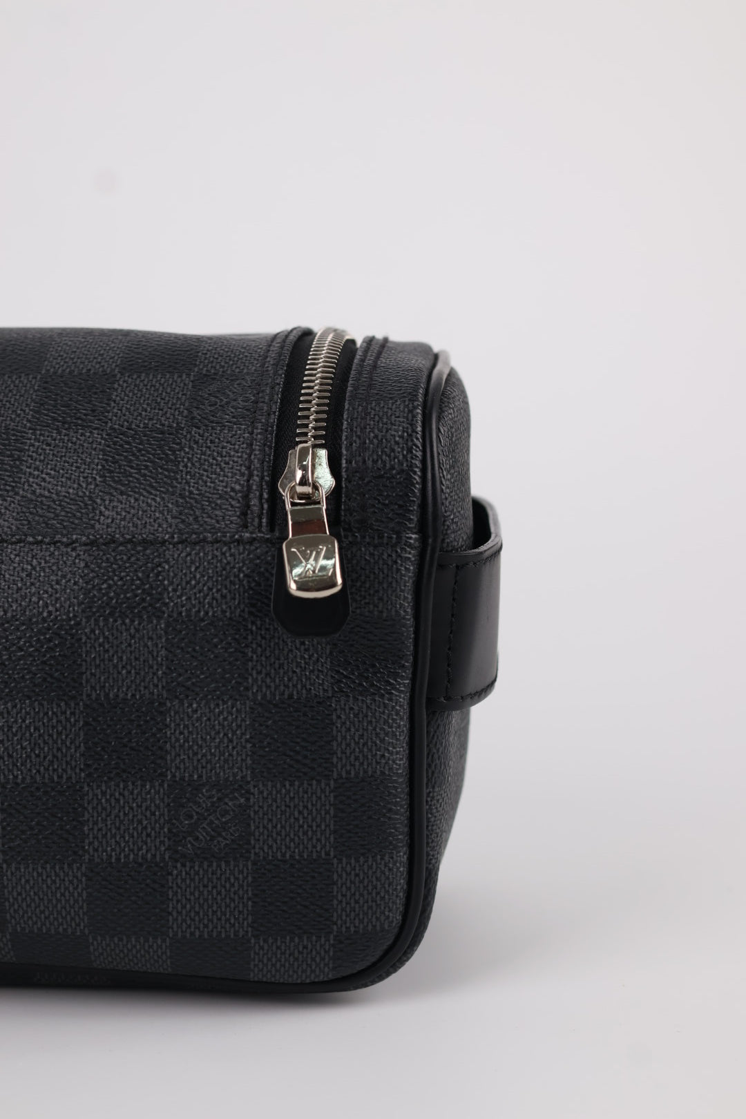 Louis Vuitton Pouch Toilette Damier Graphite