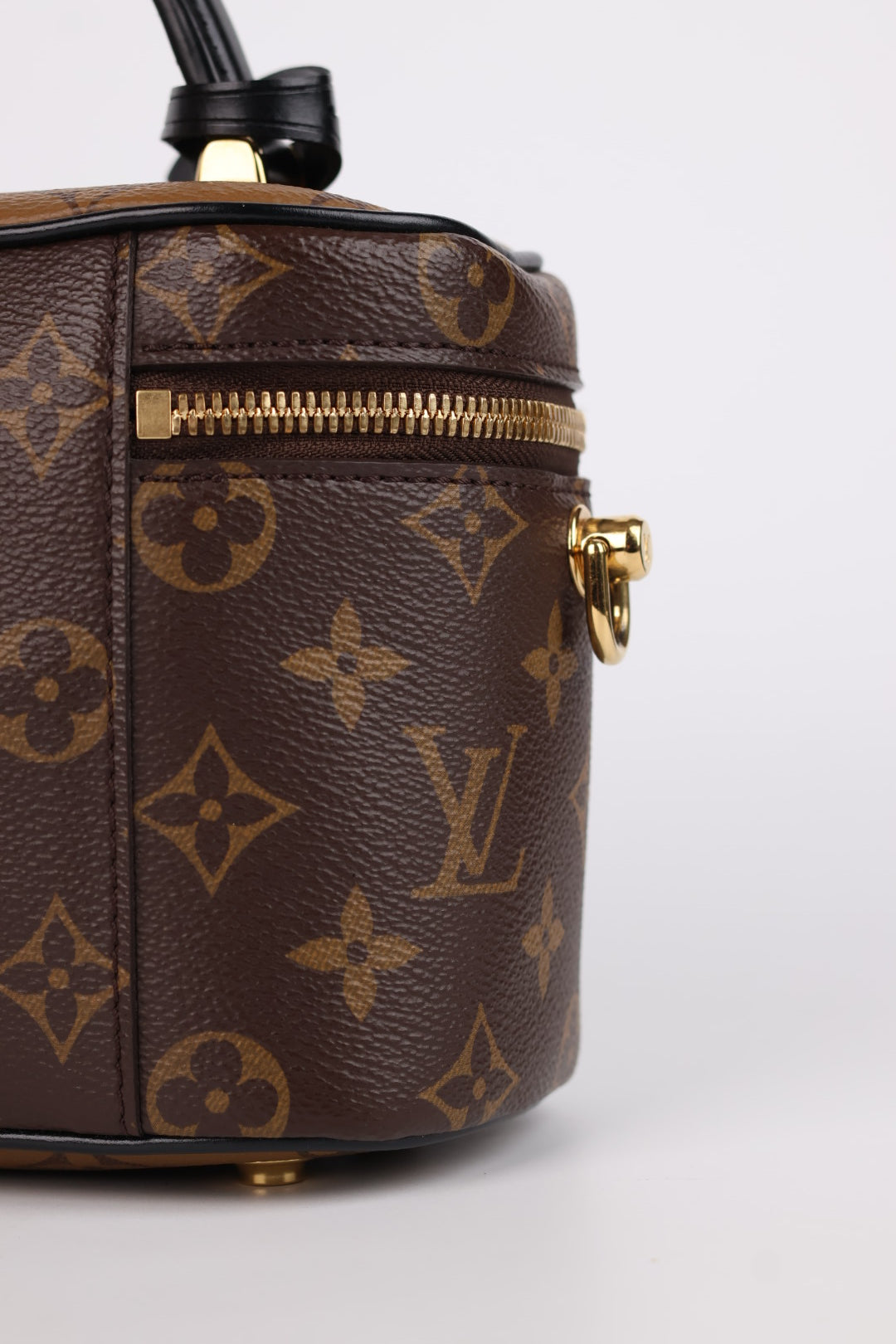 Louis Vuitton Vanity Monogram