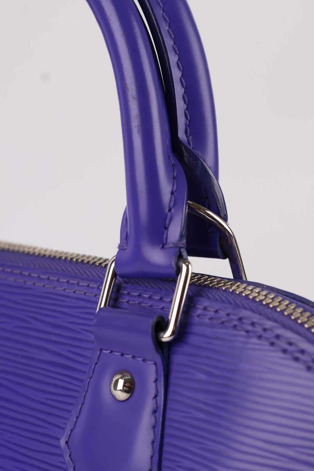 Louis Vuitton Alma Pm Epi