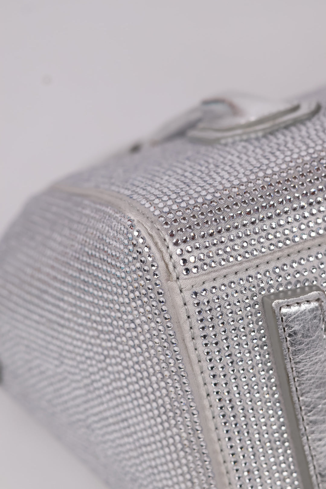 Givenchy Antigona Lock Crystal