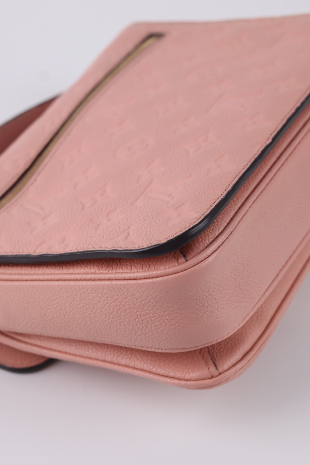 Louis Vuitton Métis Empreinte