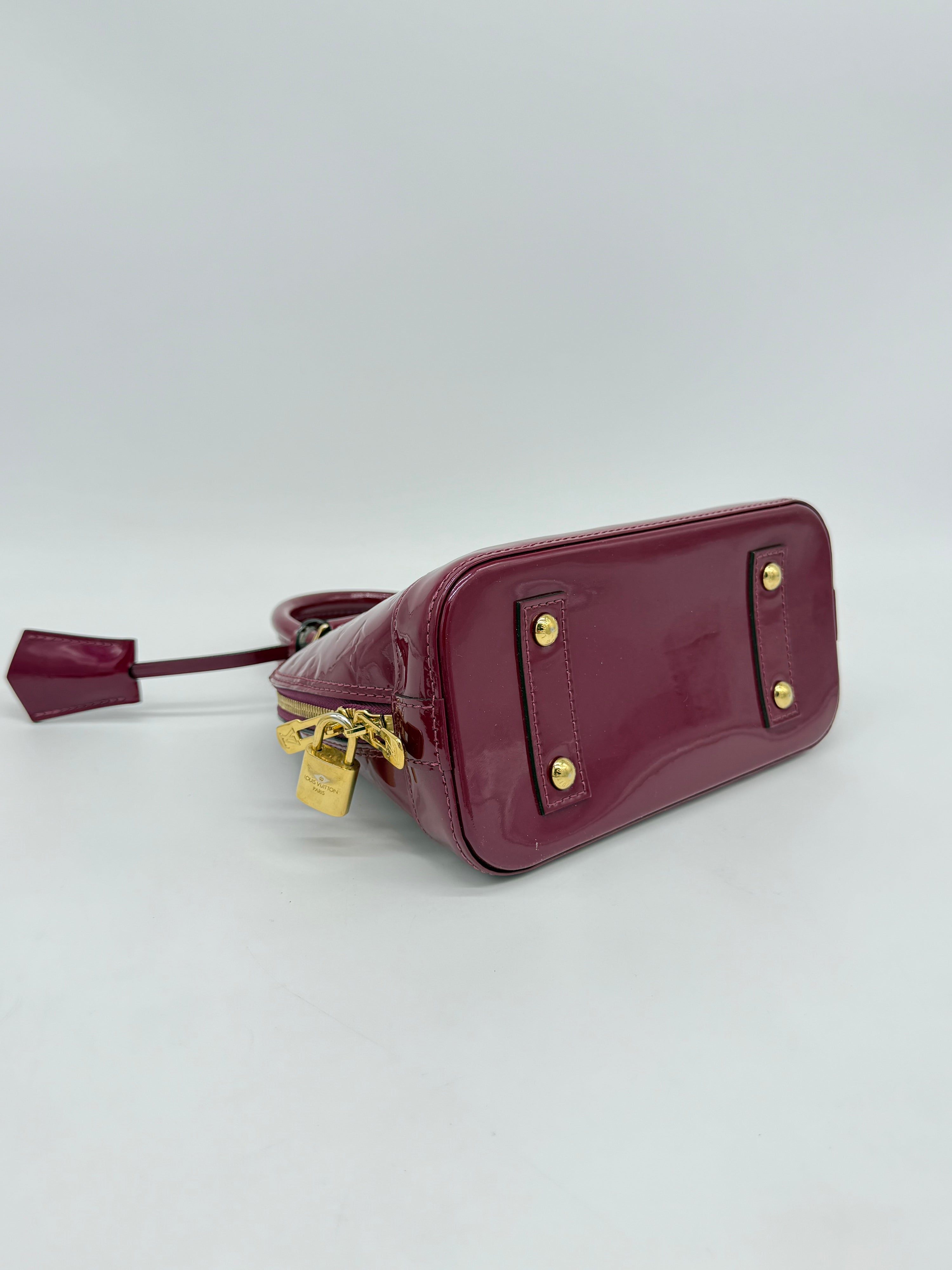 Louis Vuitton Alma BB Vernis