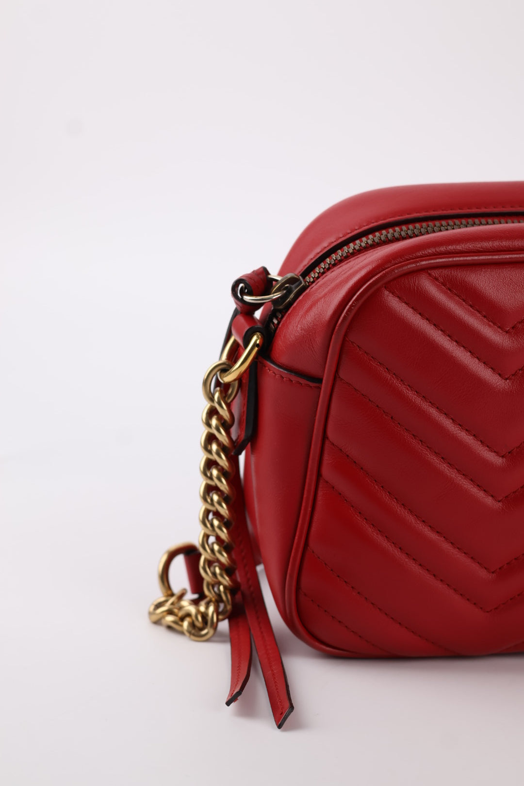 Gucci GG Marmont Camera Bag Matelassé