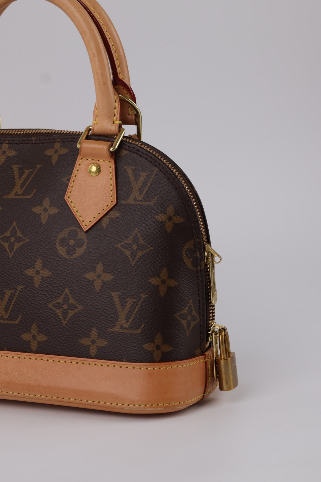 Louis Vuitton Alma BB Monogram