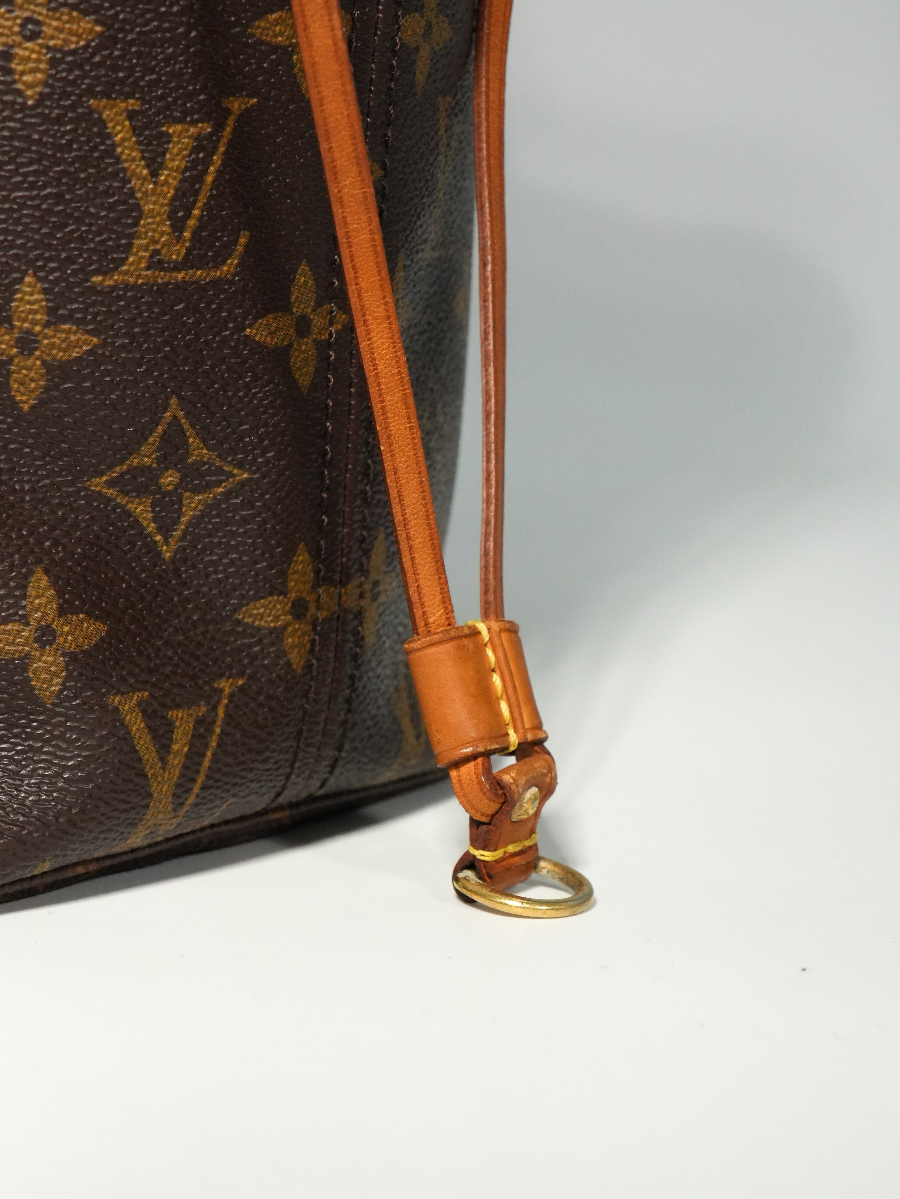 Louis Vuitton Neverfull MM Monogram