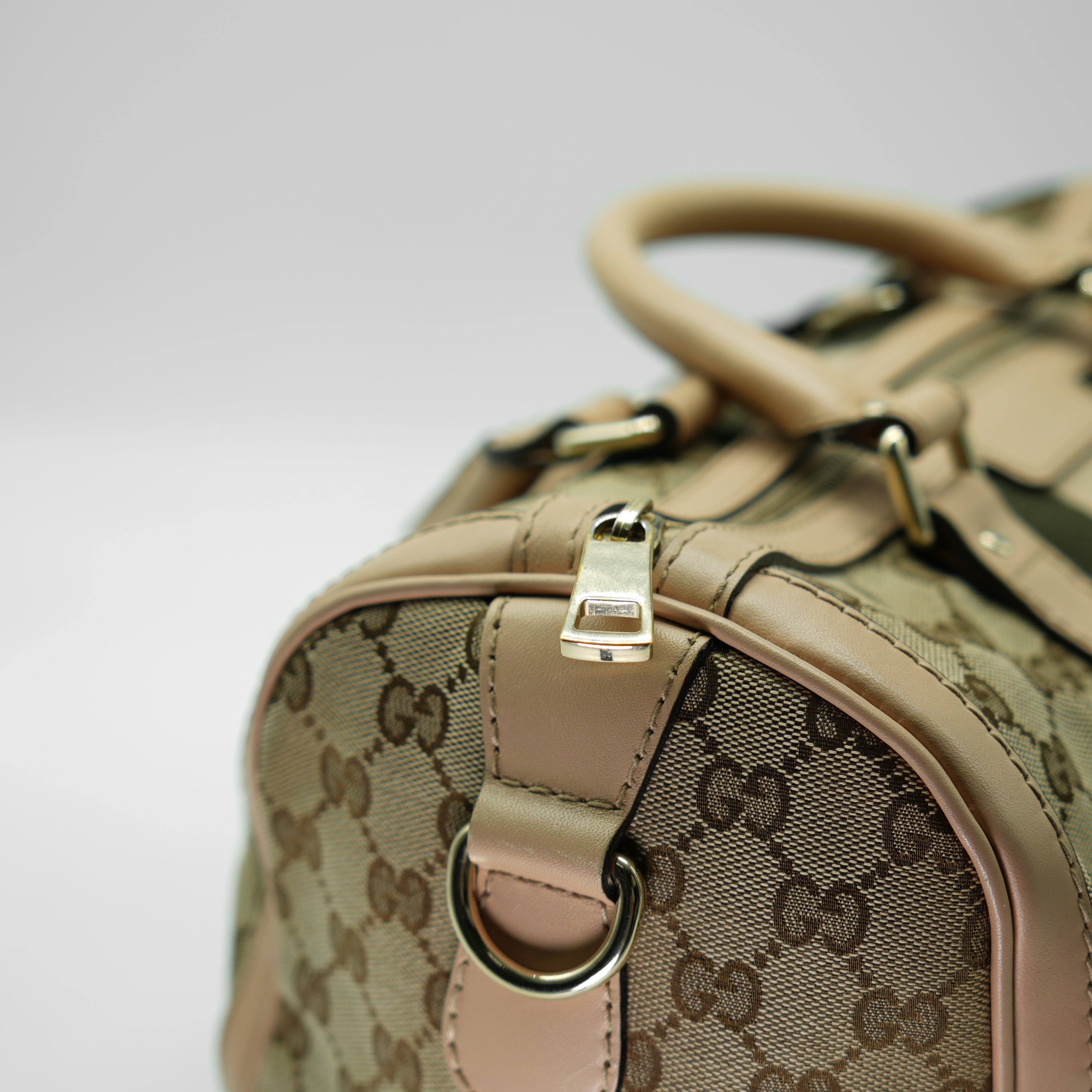 Gucci Boston GG Wave
