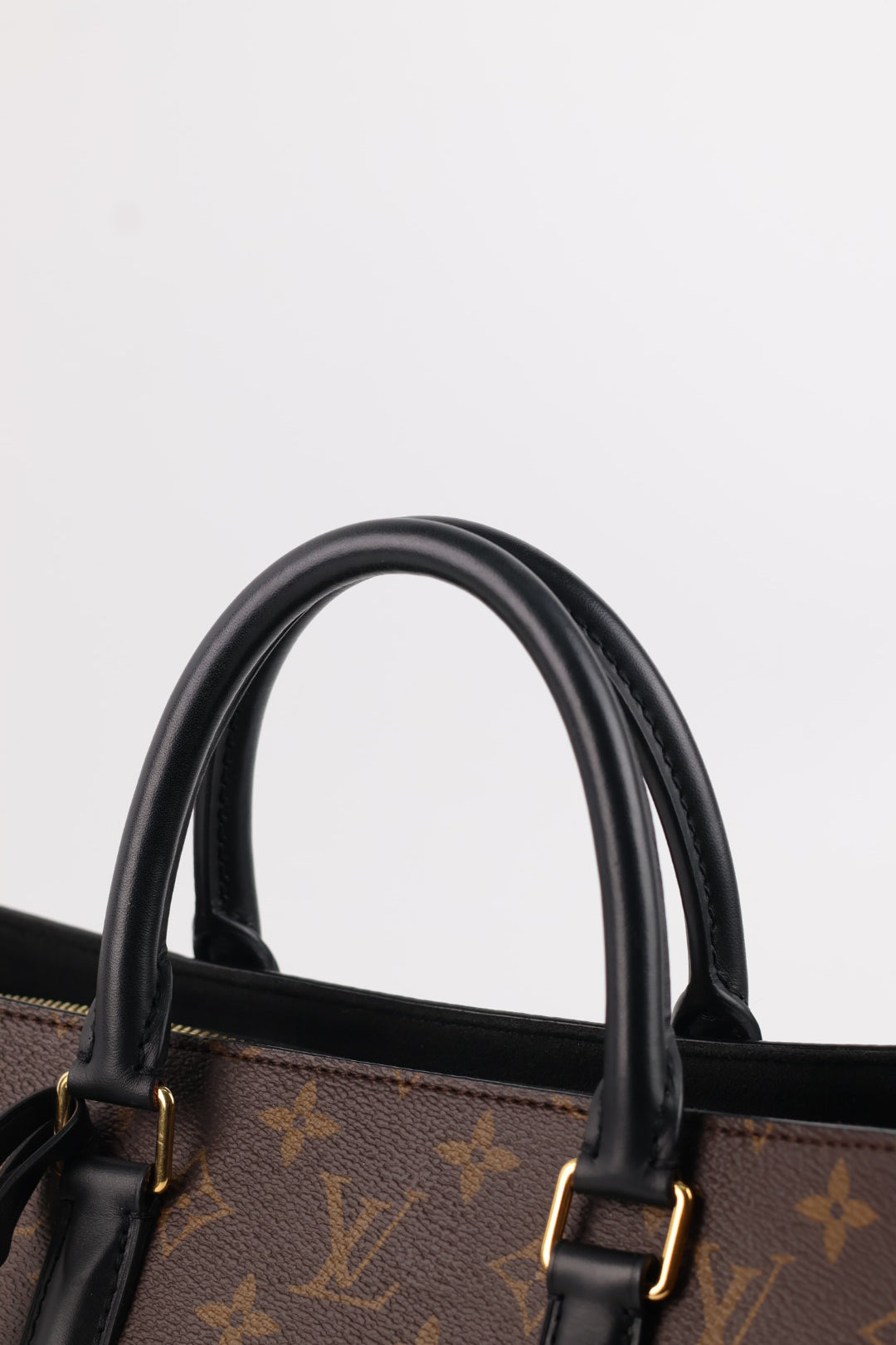 Louis Vuitton Soufflot MM Monogram
